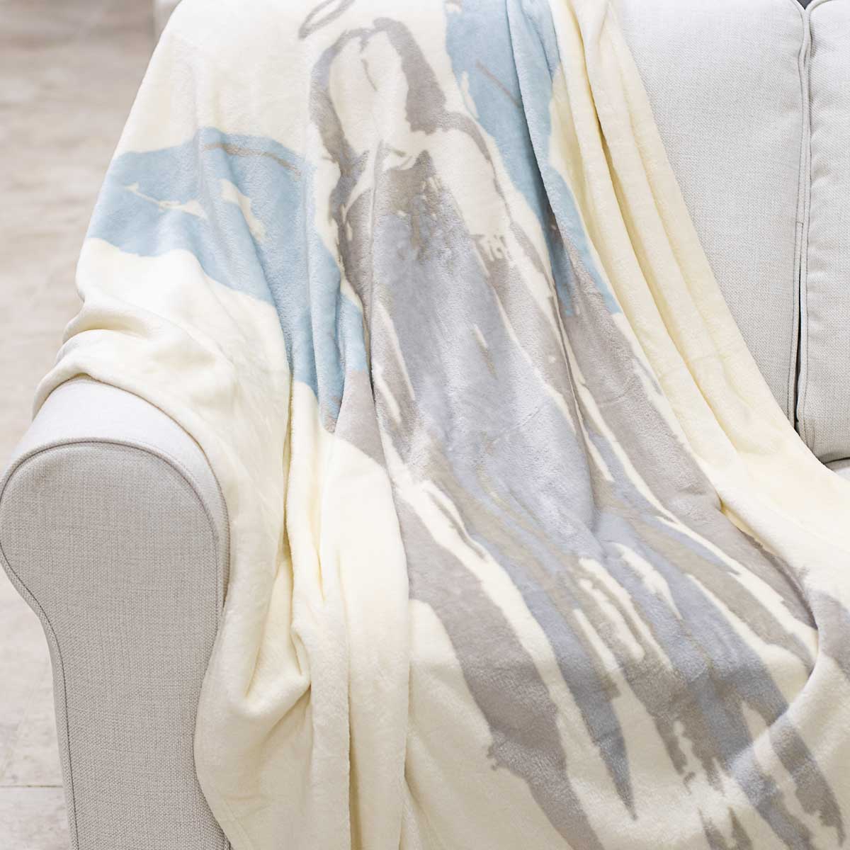 Angel Throw - A. Dodson's