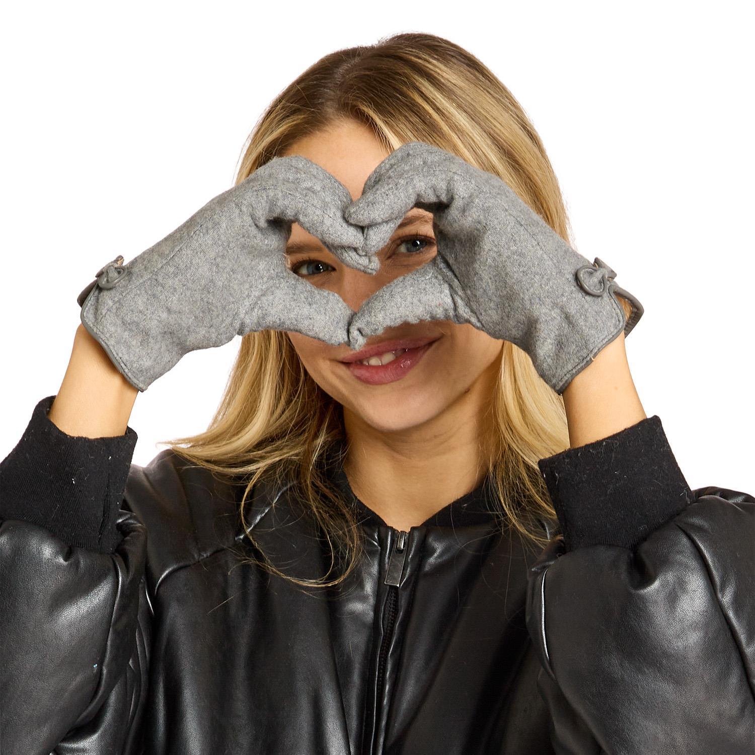 Bow Glove