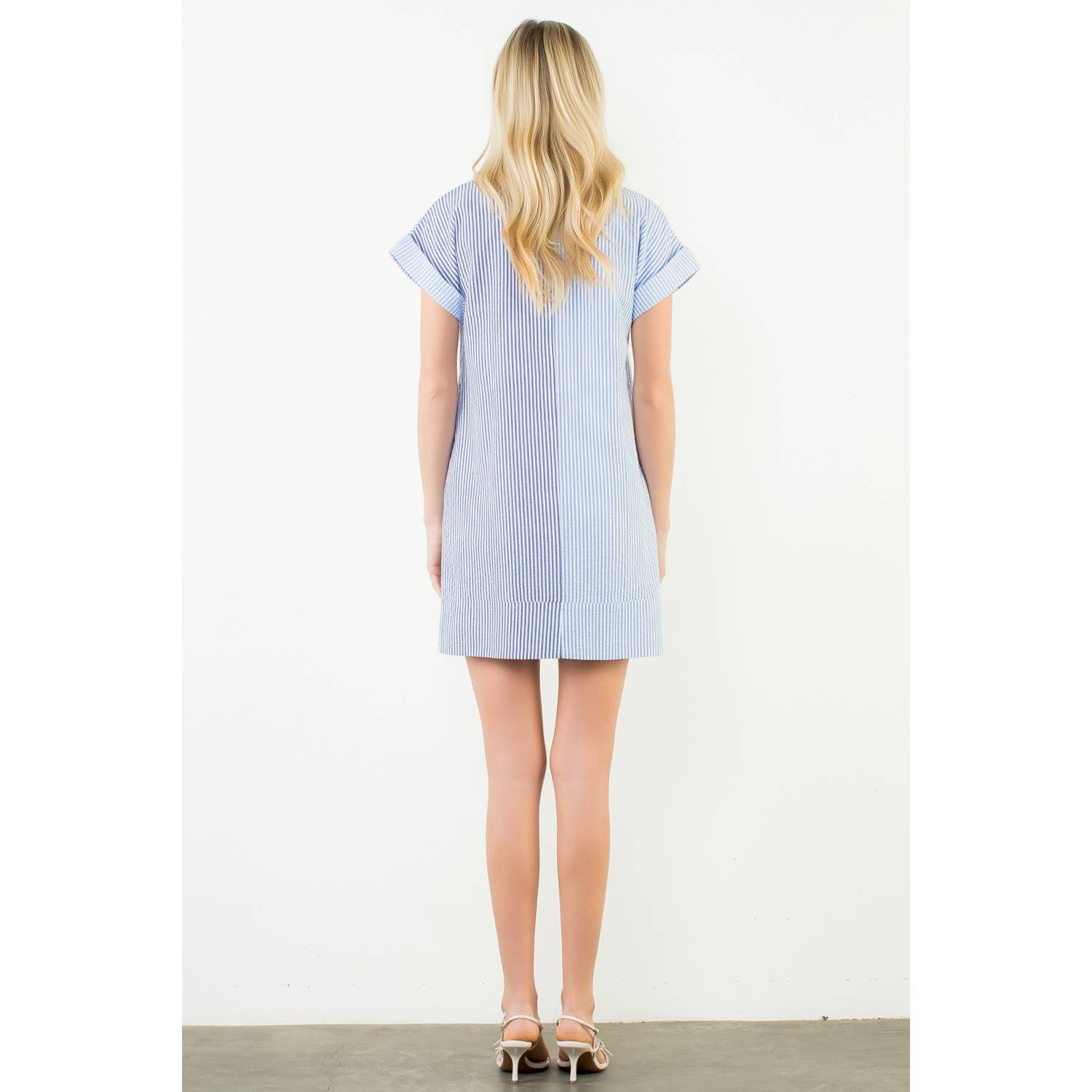 Bee Short Sleeve Split Striped V-Neck Dress