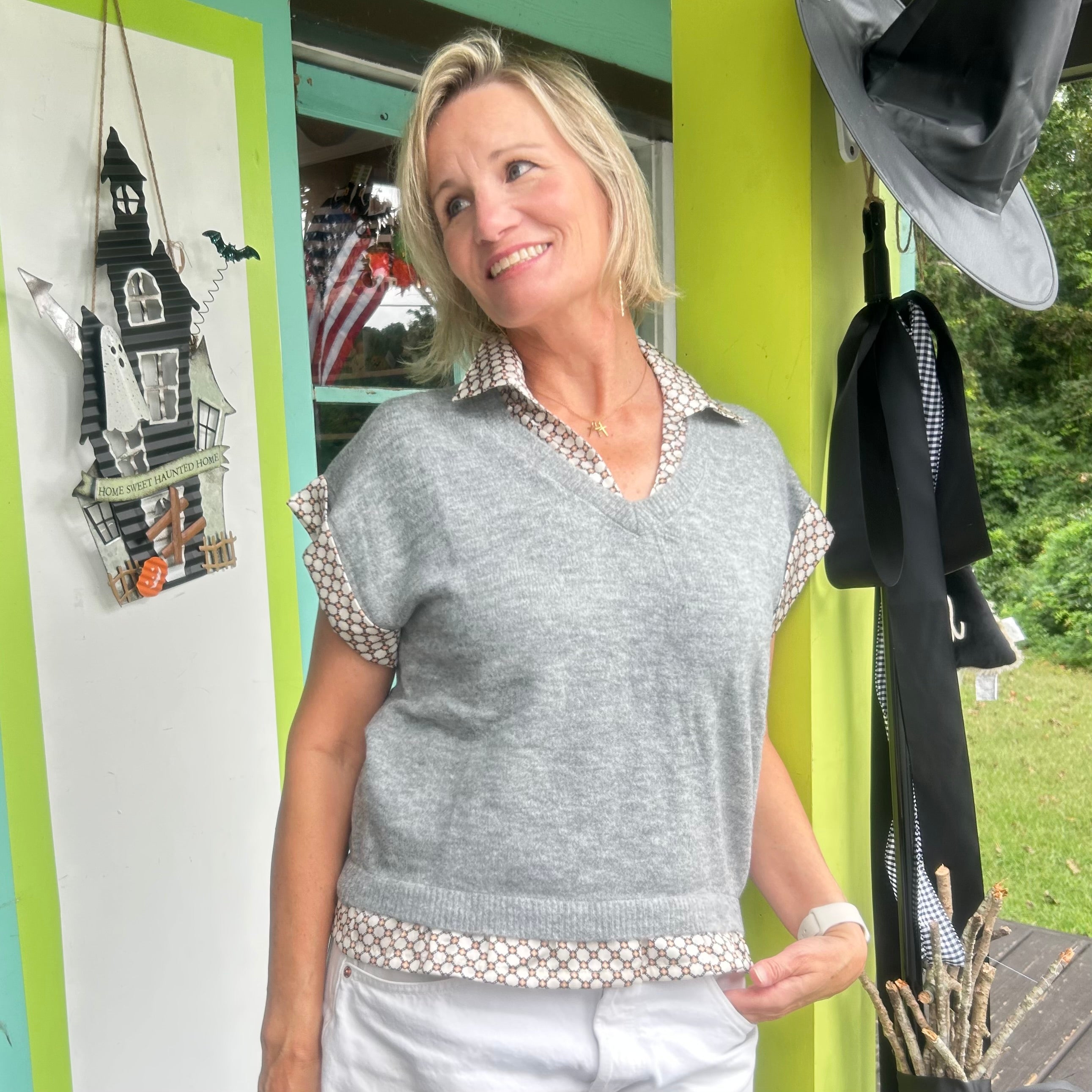 Clara THML V-Neck Blouse – Grey