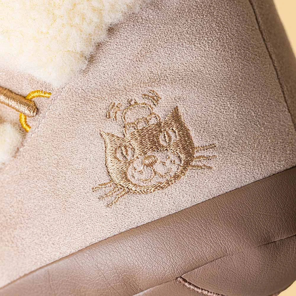 Amuseables Perta Snow Boot by Jellycat - alternate view