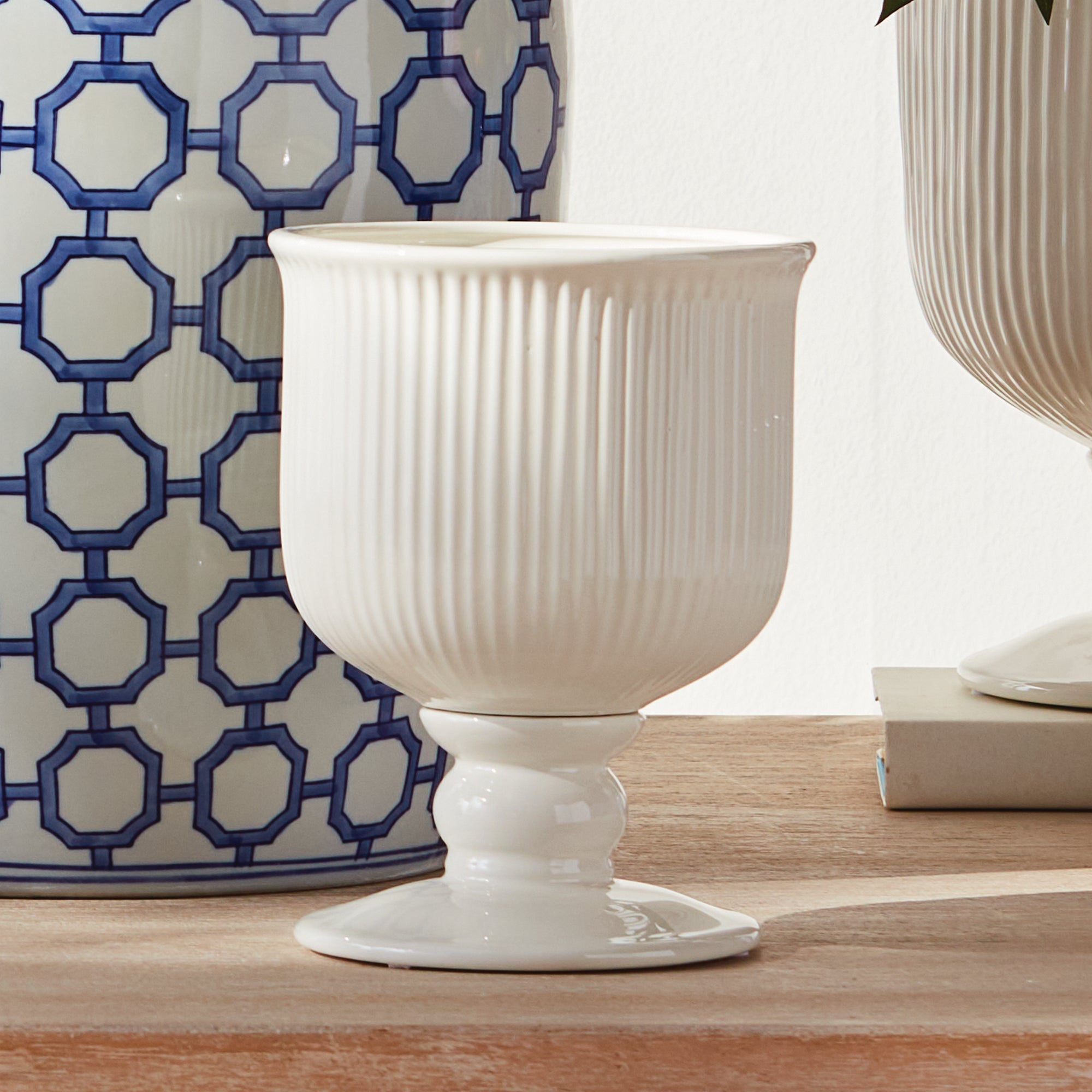 SINCLAIR FOOTED URN SMALL - view 6