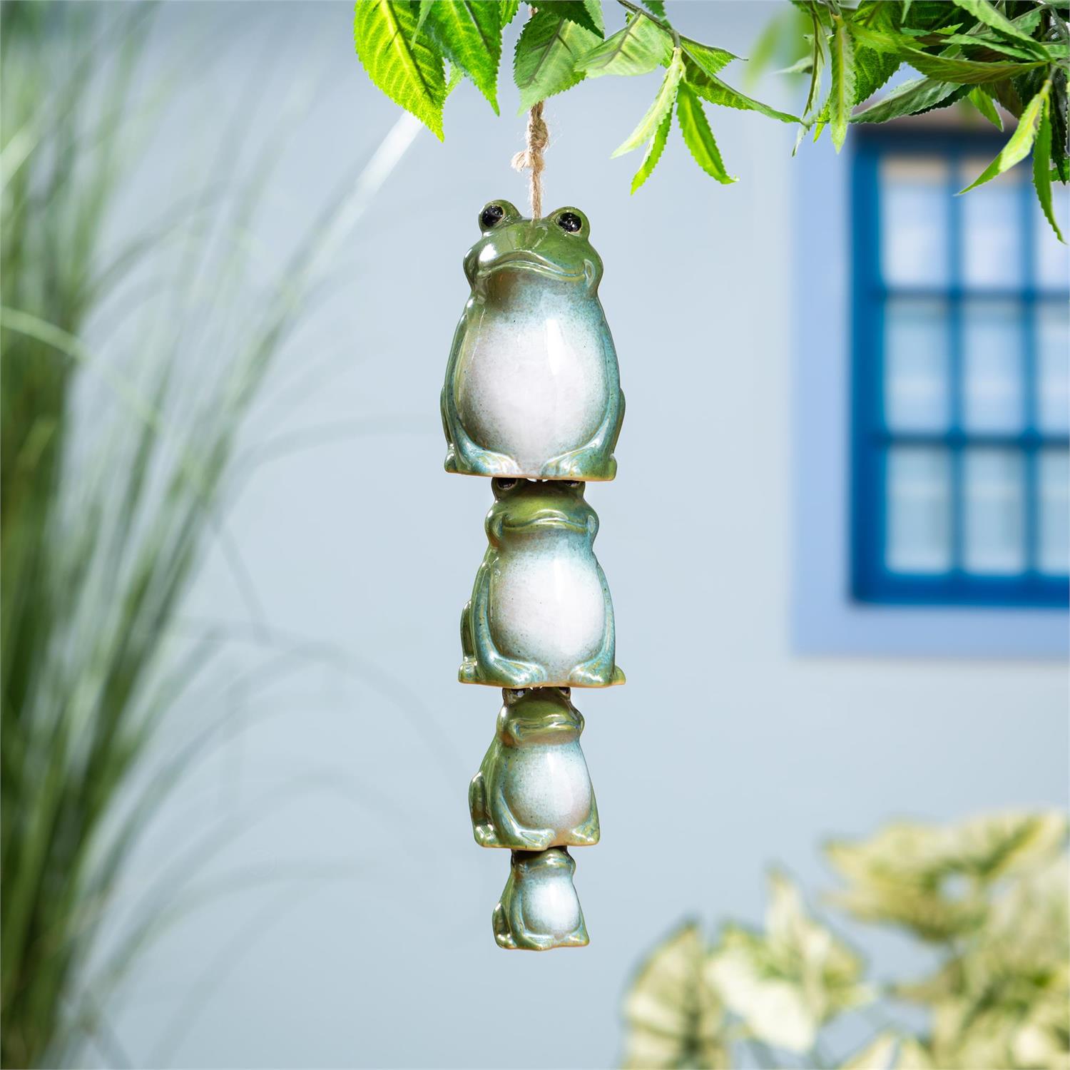 Garden Bell Ceramic Trio Hanging Frogs