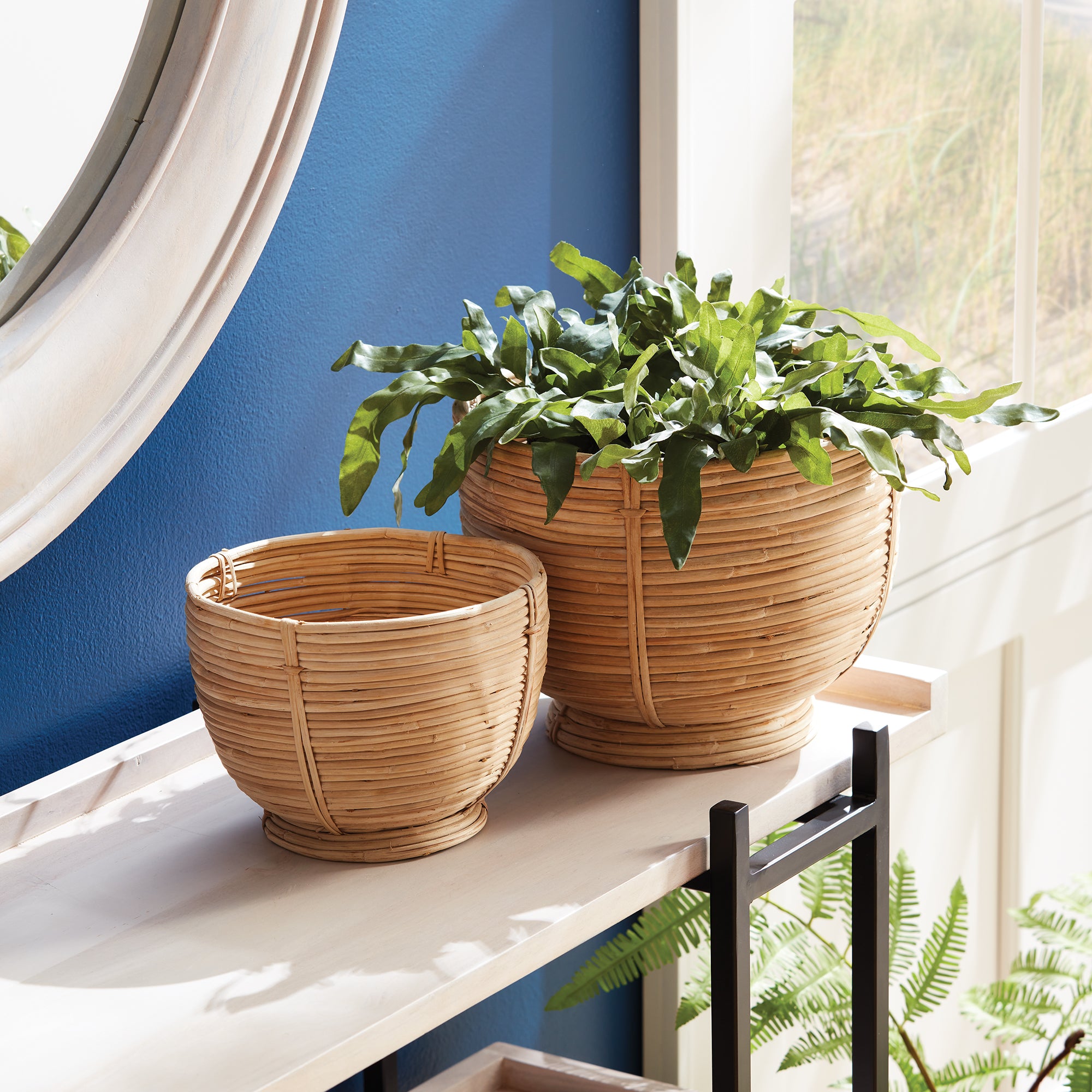 CANE RATTAN DECORATIVE FOOTED BOWLS, SET OF 2 - view 2