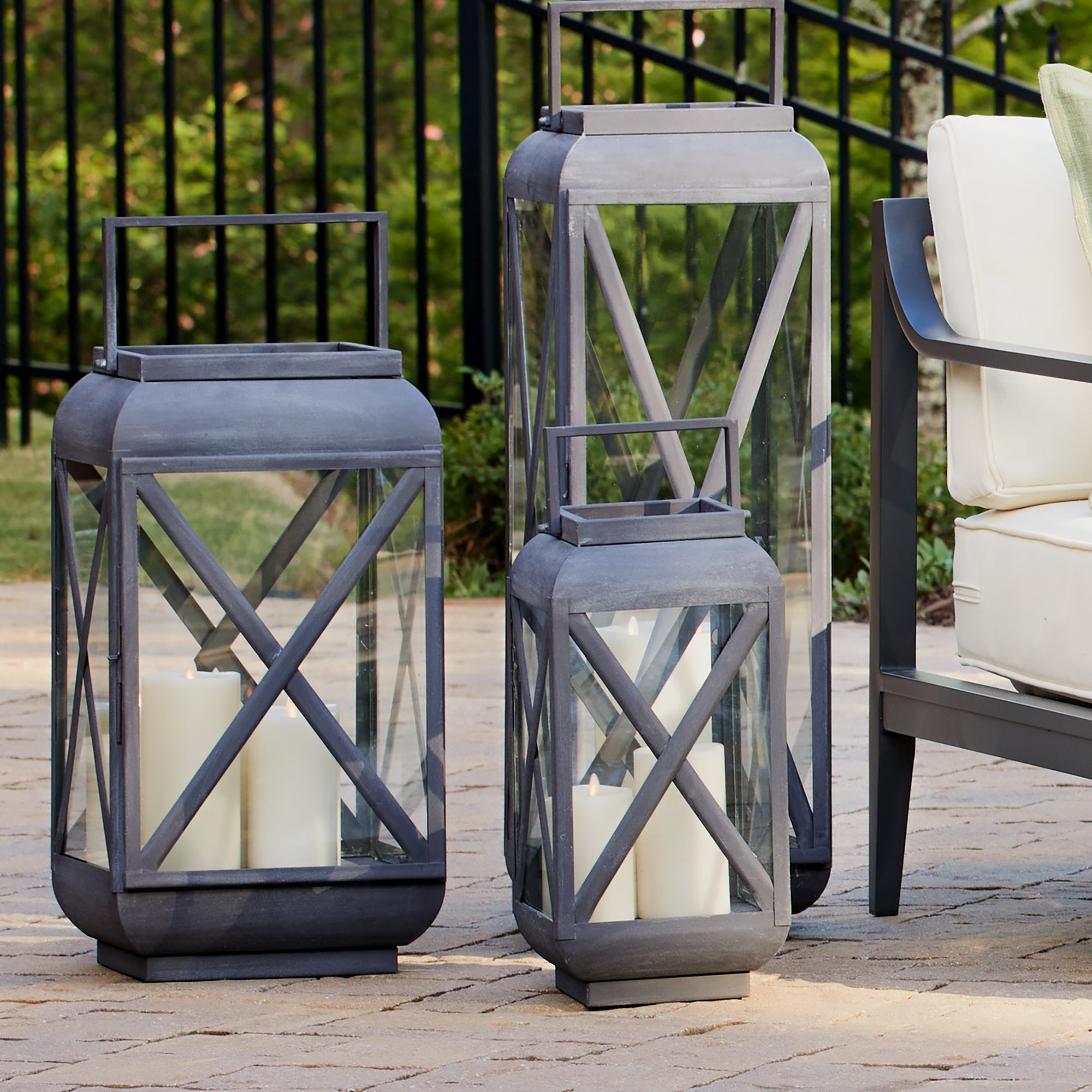 Terrazza Outdoor Lantern Medium - View 7