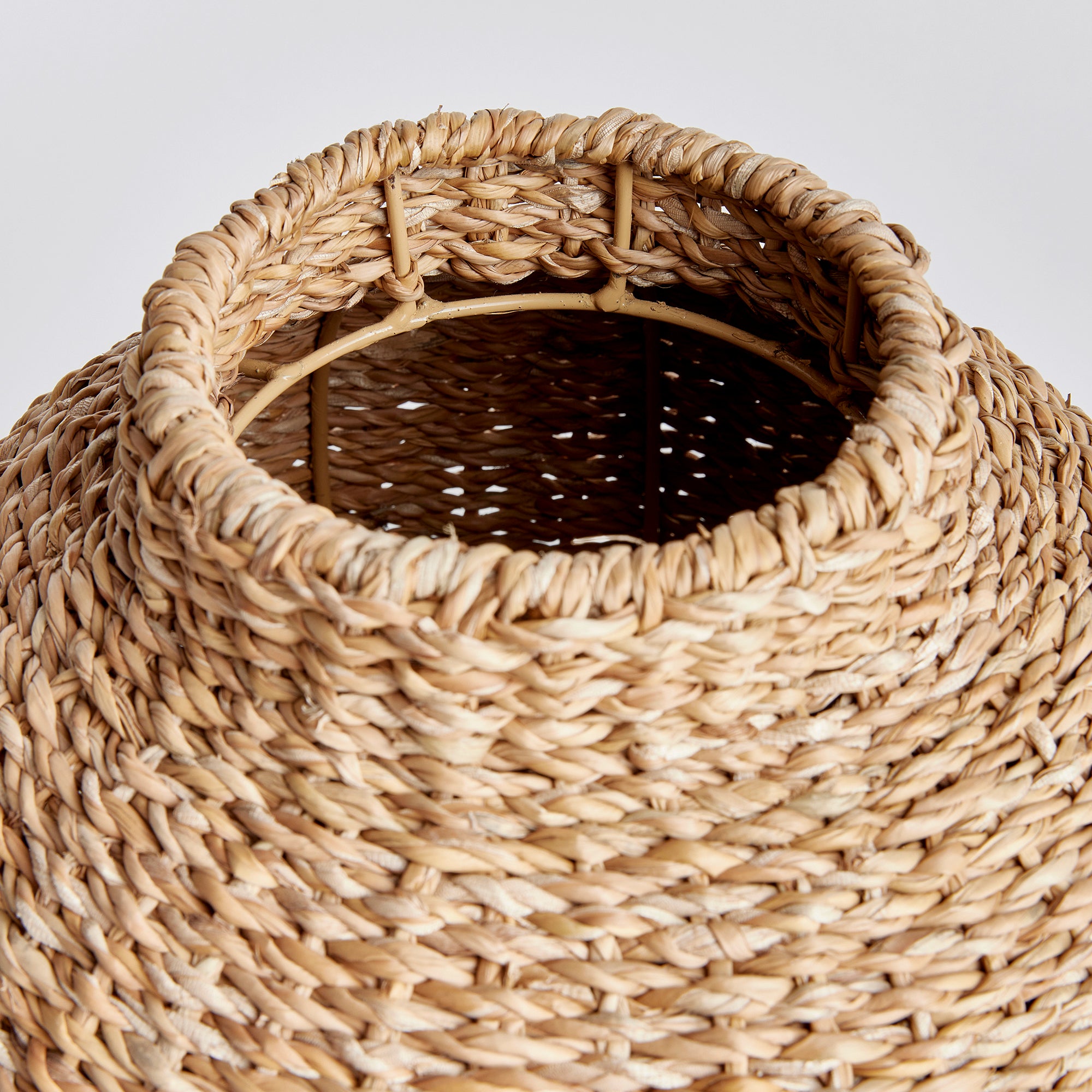 Seagrass Round Vase - View 2