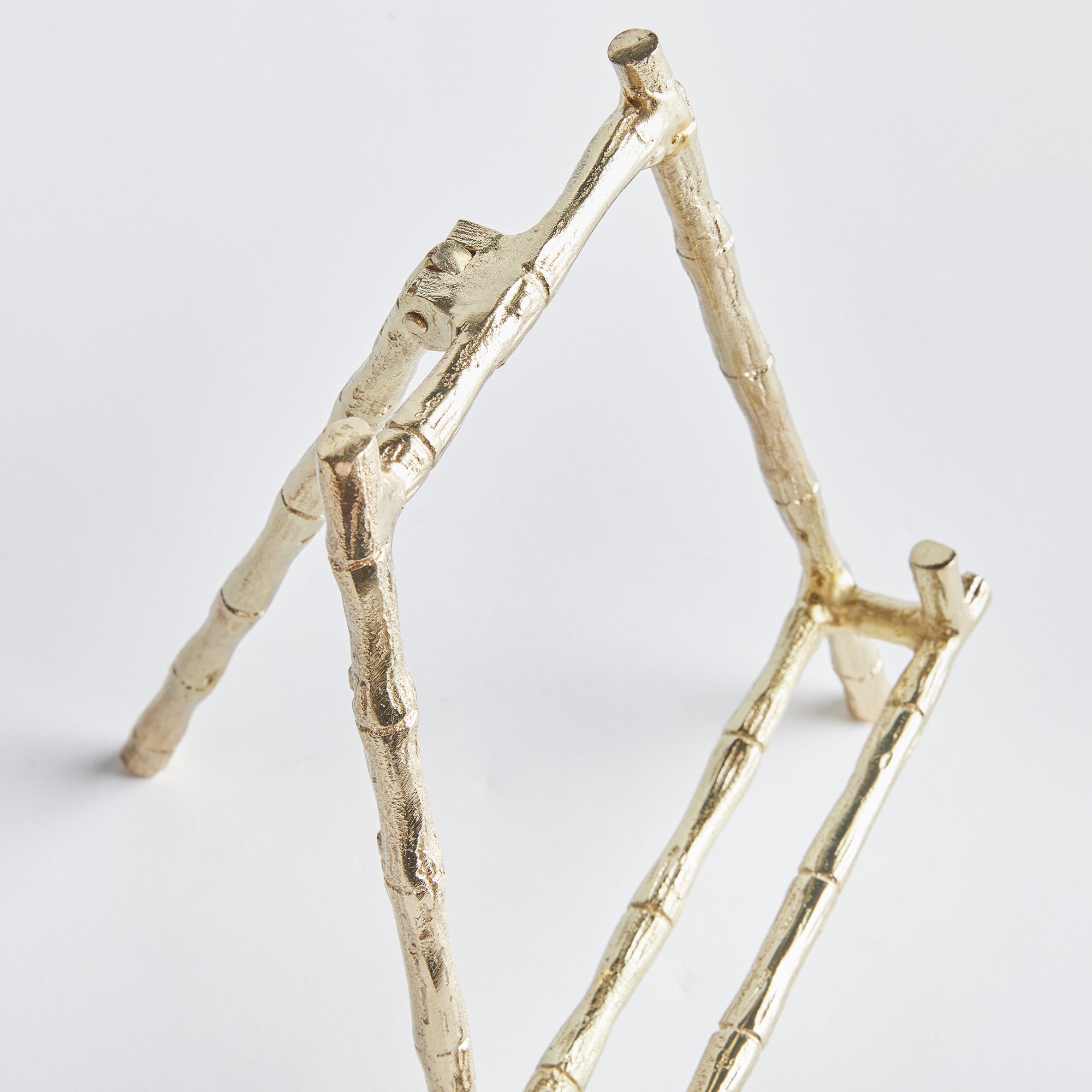 Baldwin Easel Small - View 3