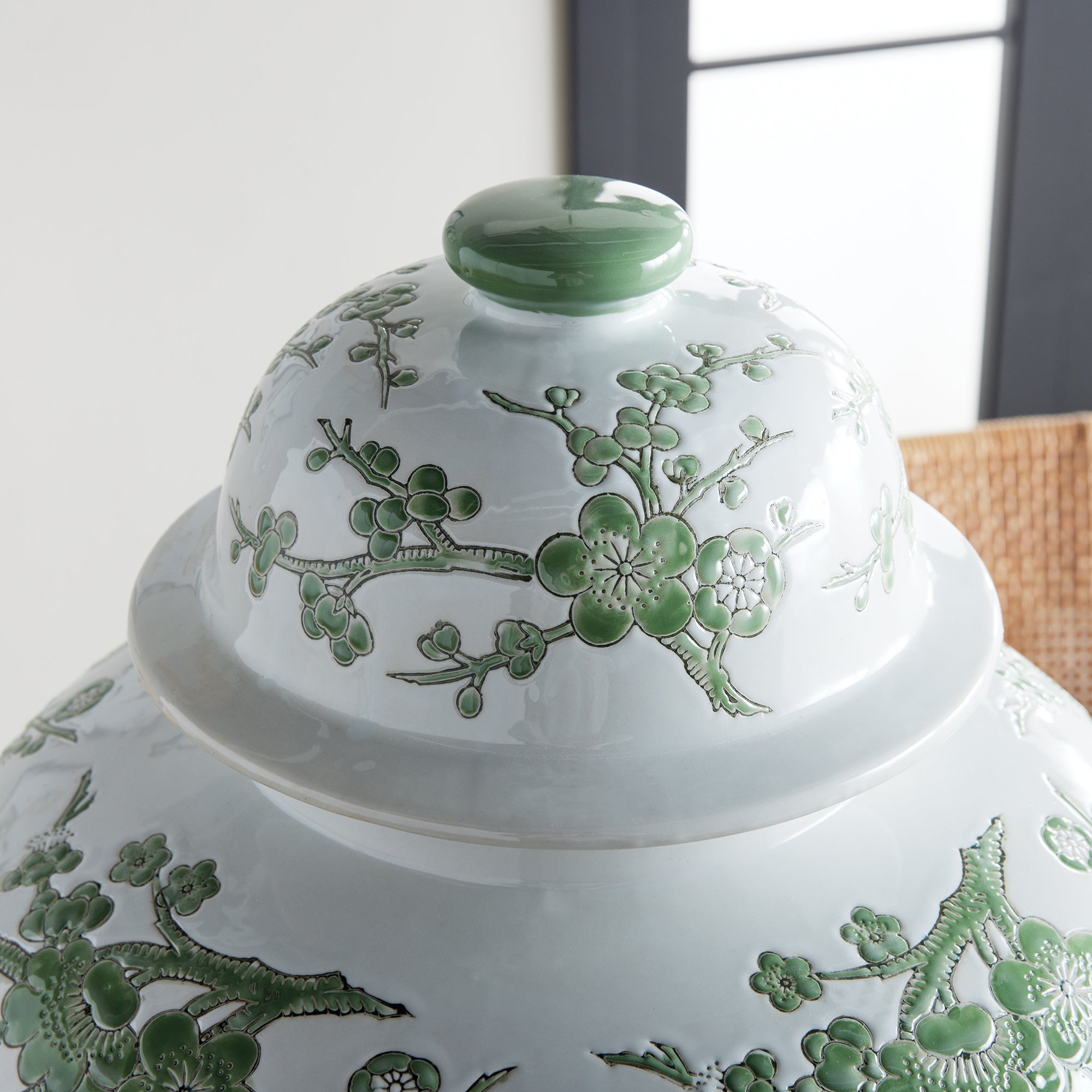 IMPERIAL EMPRESS LIDDED GINGER JAR - view 7