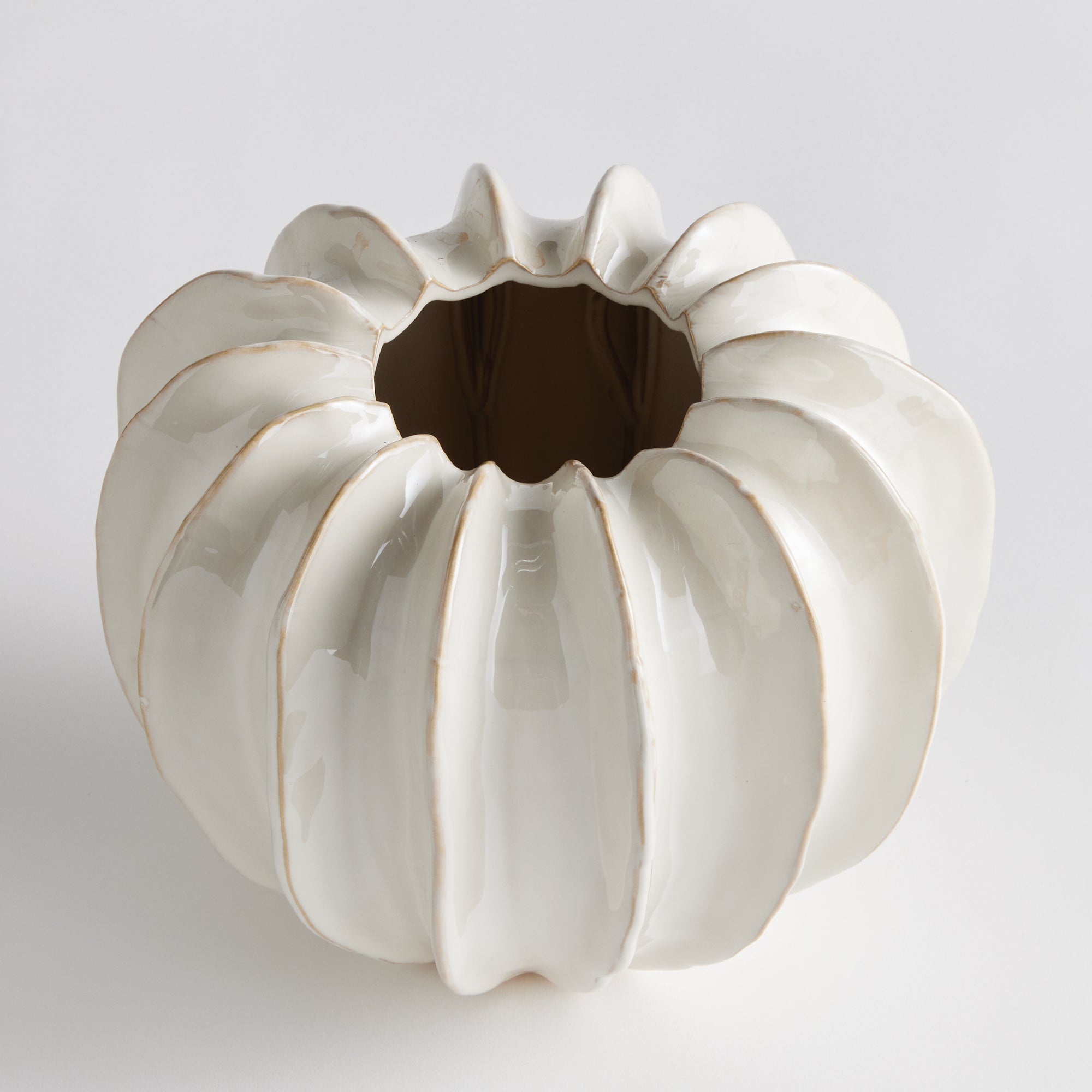 Blecklyn Pot Large - View 2