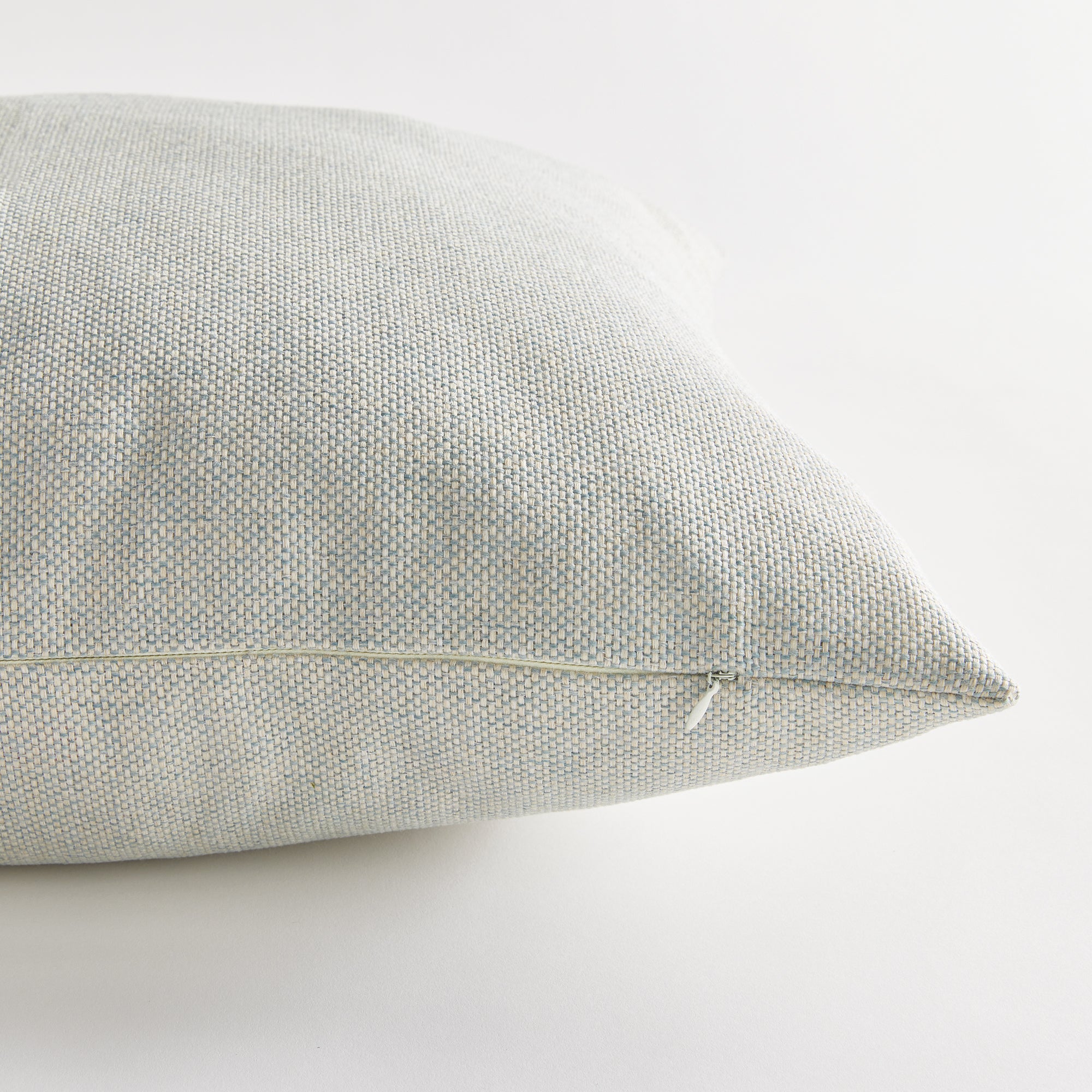 GAGE SQUARE INDOOR-OUTDOOR PILLOW 24" - view 4
