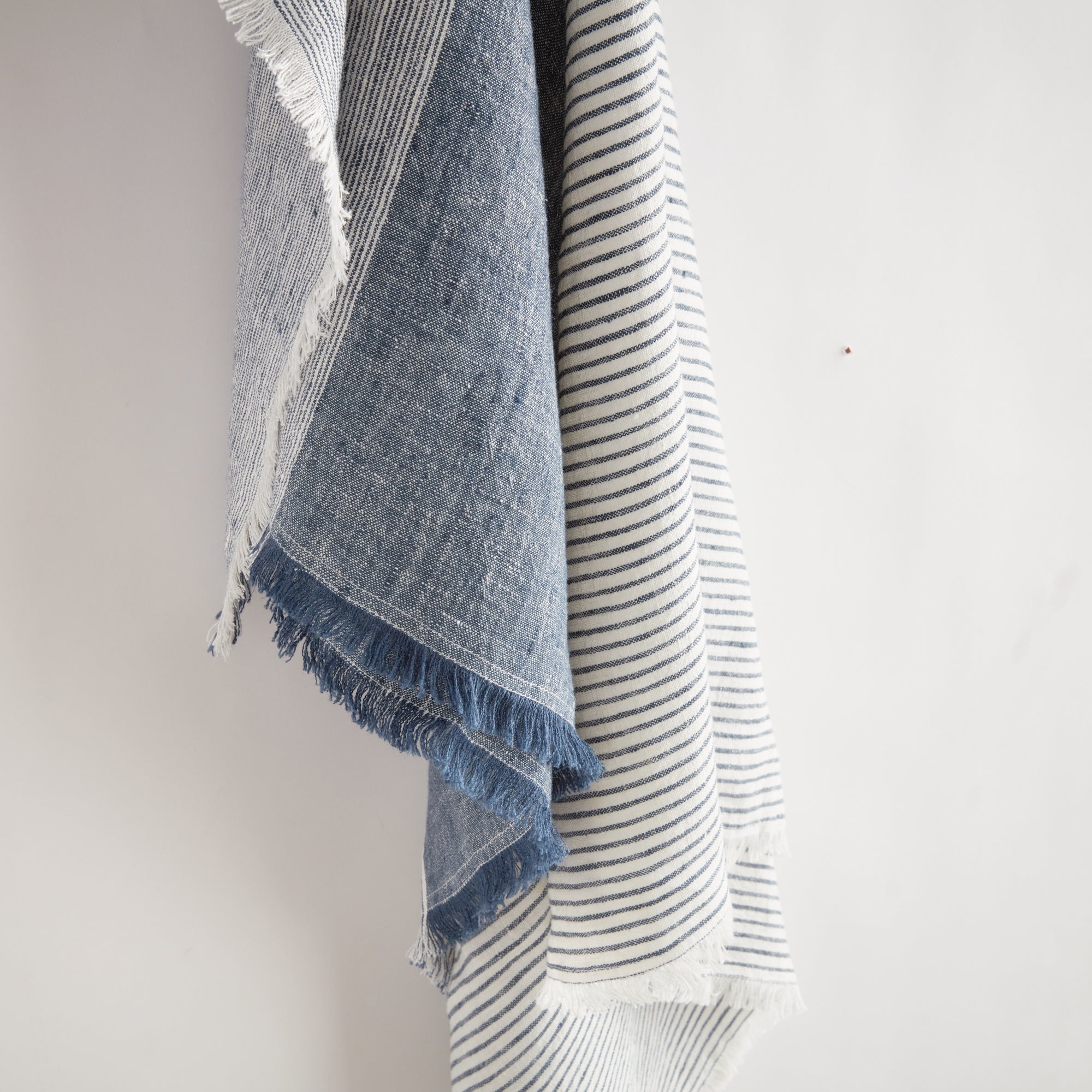 Leon European Linen Throw - View 2
