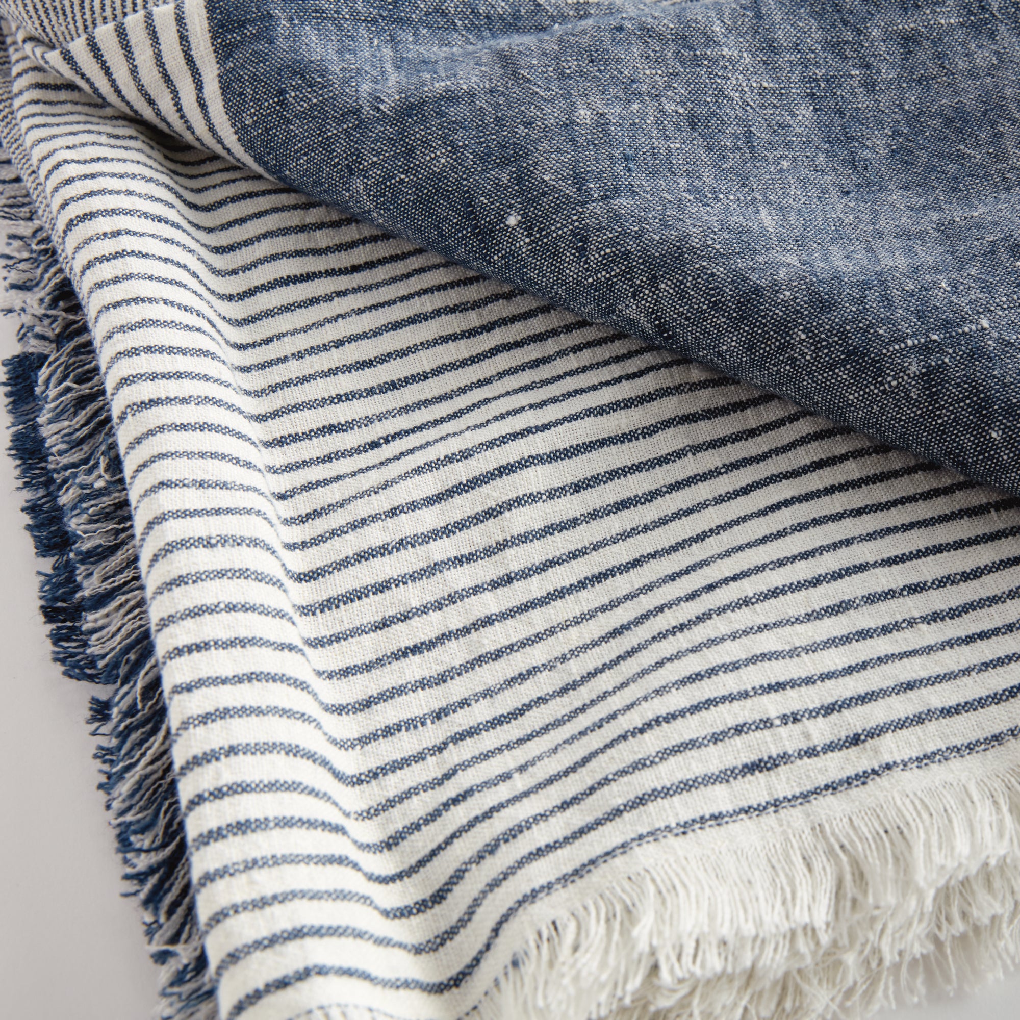 Leon European Linen Throw - View 7
