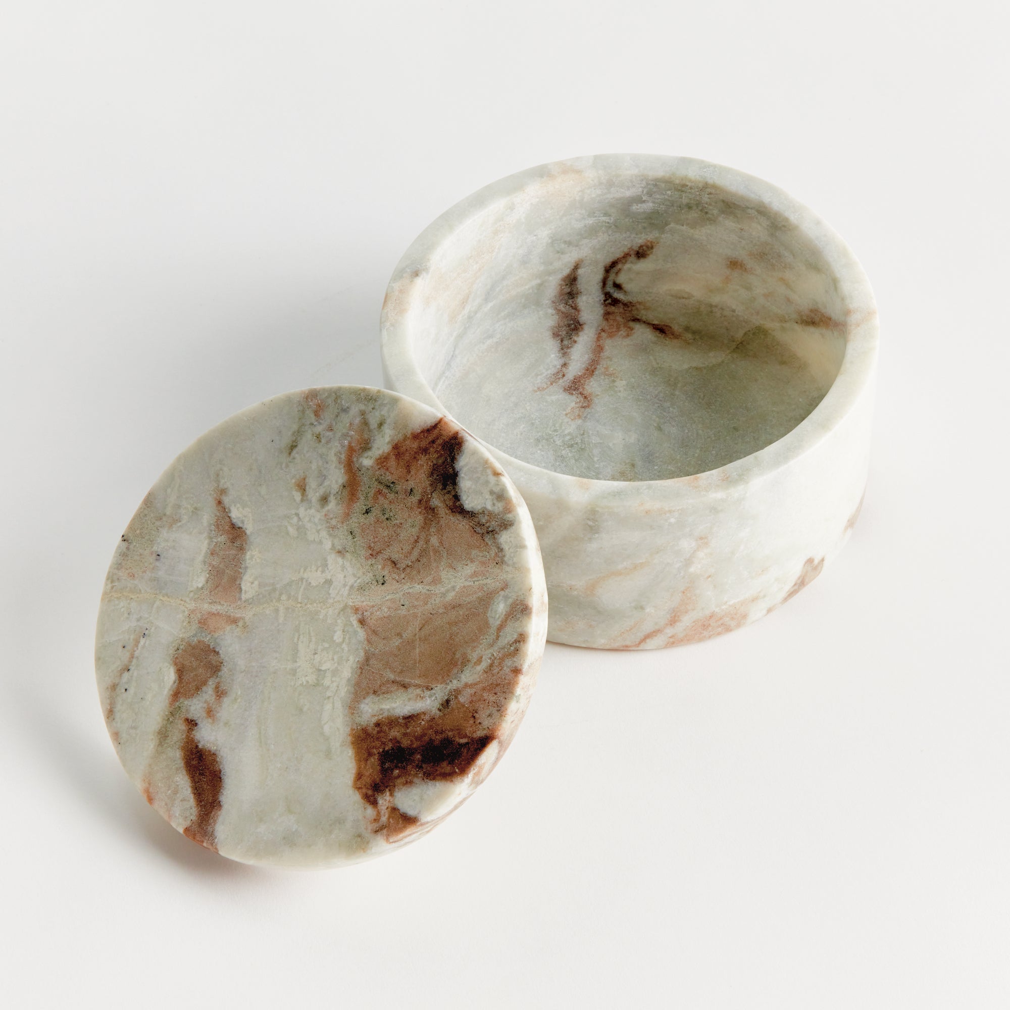 JAQUELINE ROUND LIDDED BOX WIDE - view 3