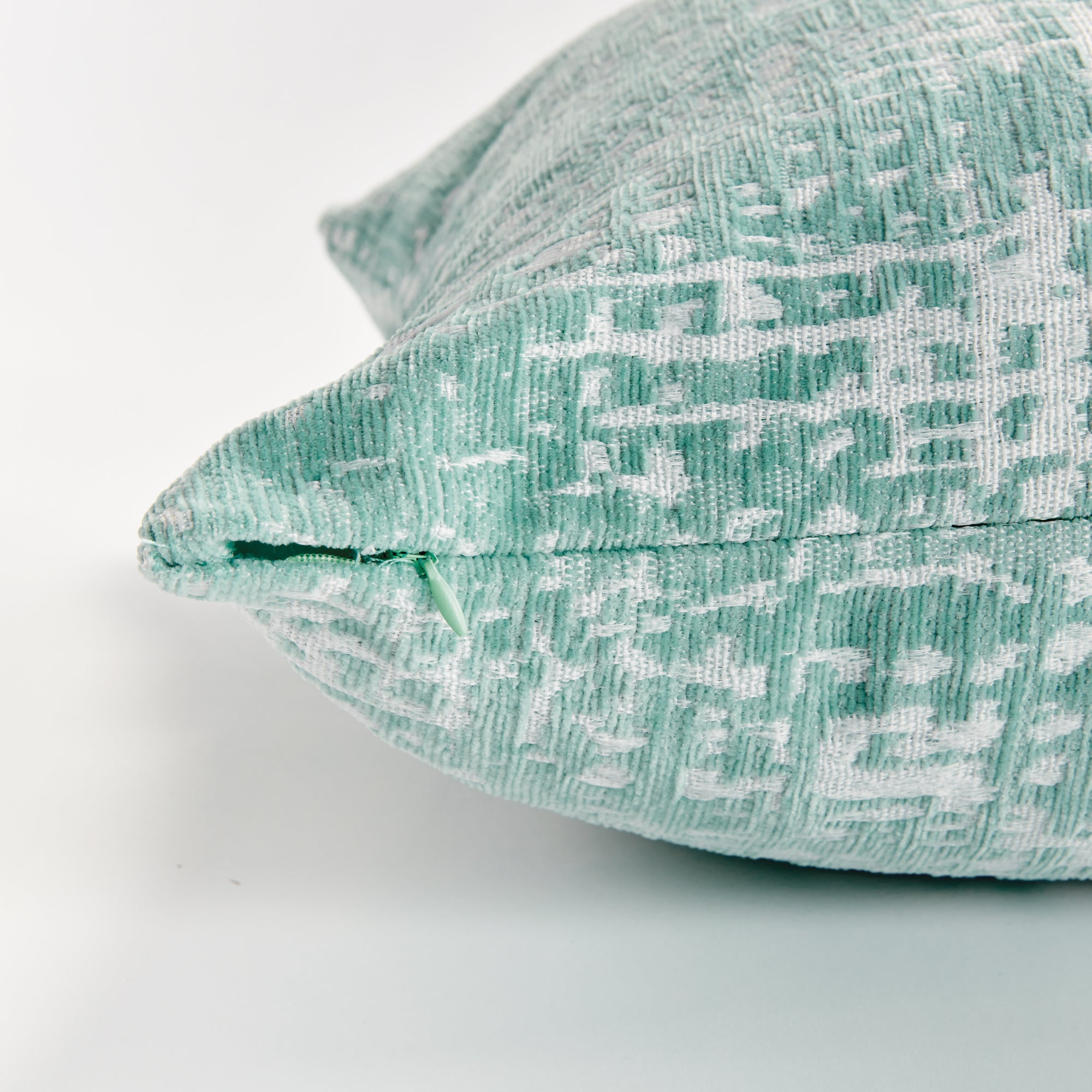 HANA SQUARE INDOOR-OUTDOOR PILLOW 20" - view 6