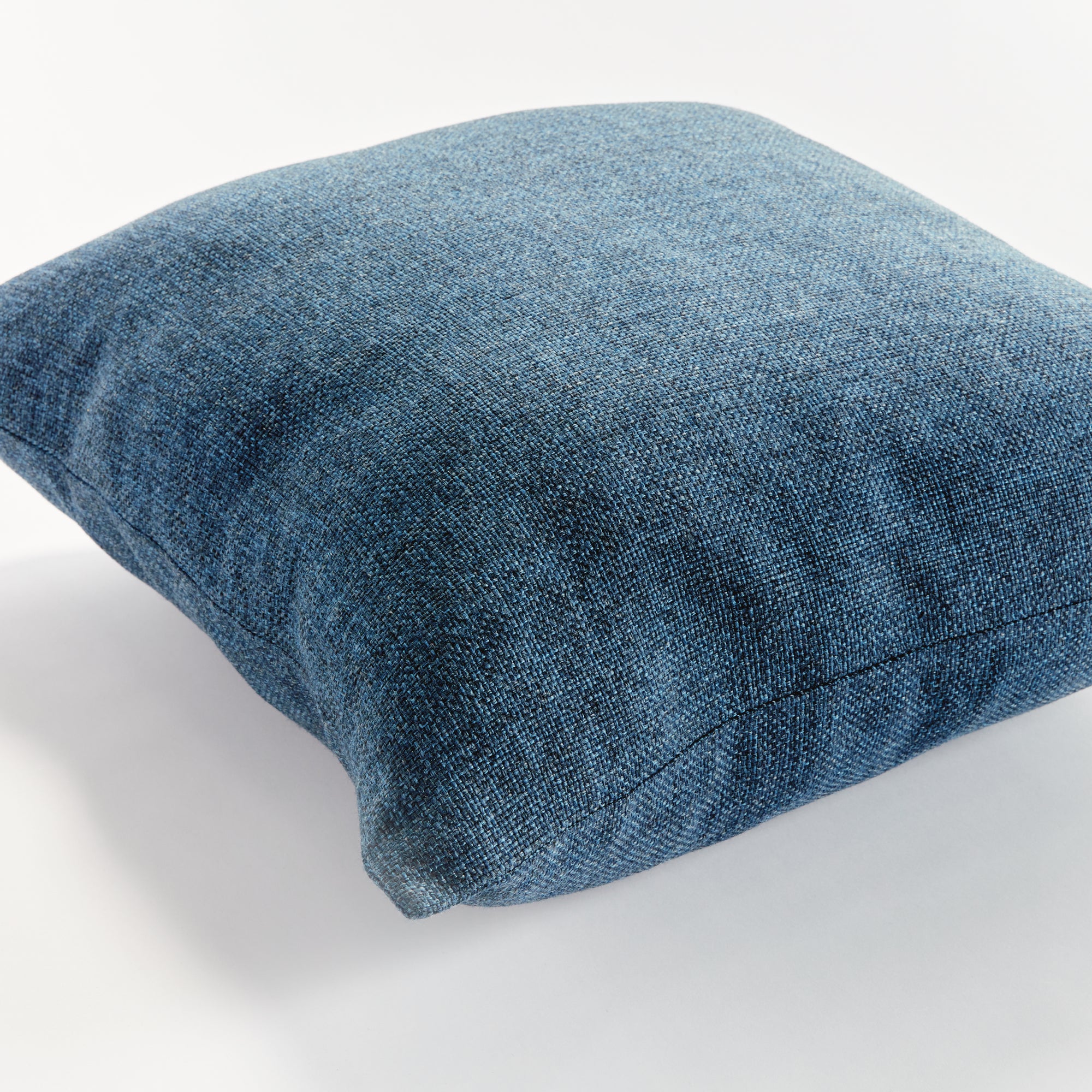 BEVIN SQUARE INDOOR-OUTDOOR PILLOW 24" - view 5