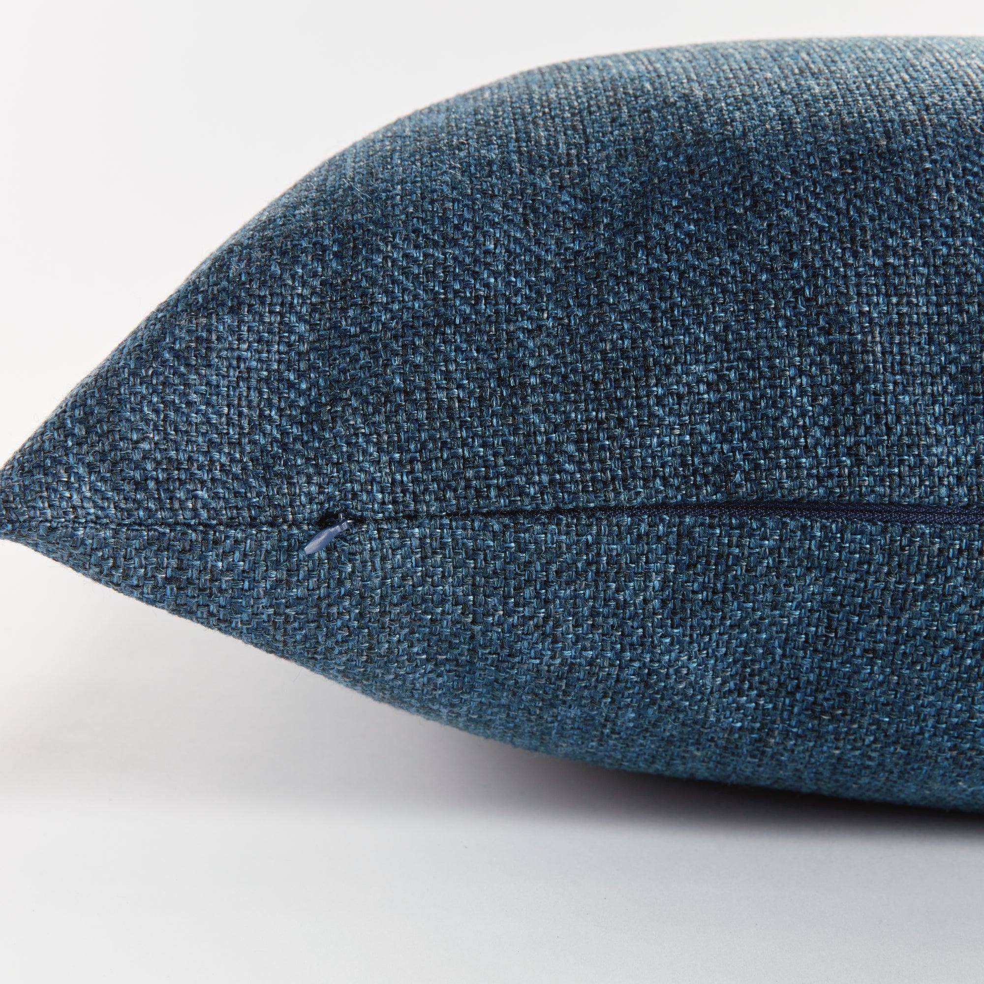BEVIN SQUARE INDOOR-OUTDOOR PILLOW 24" - view 6