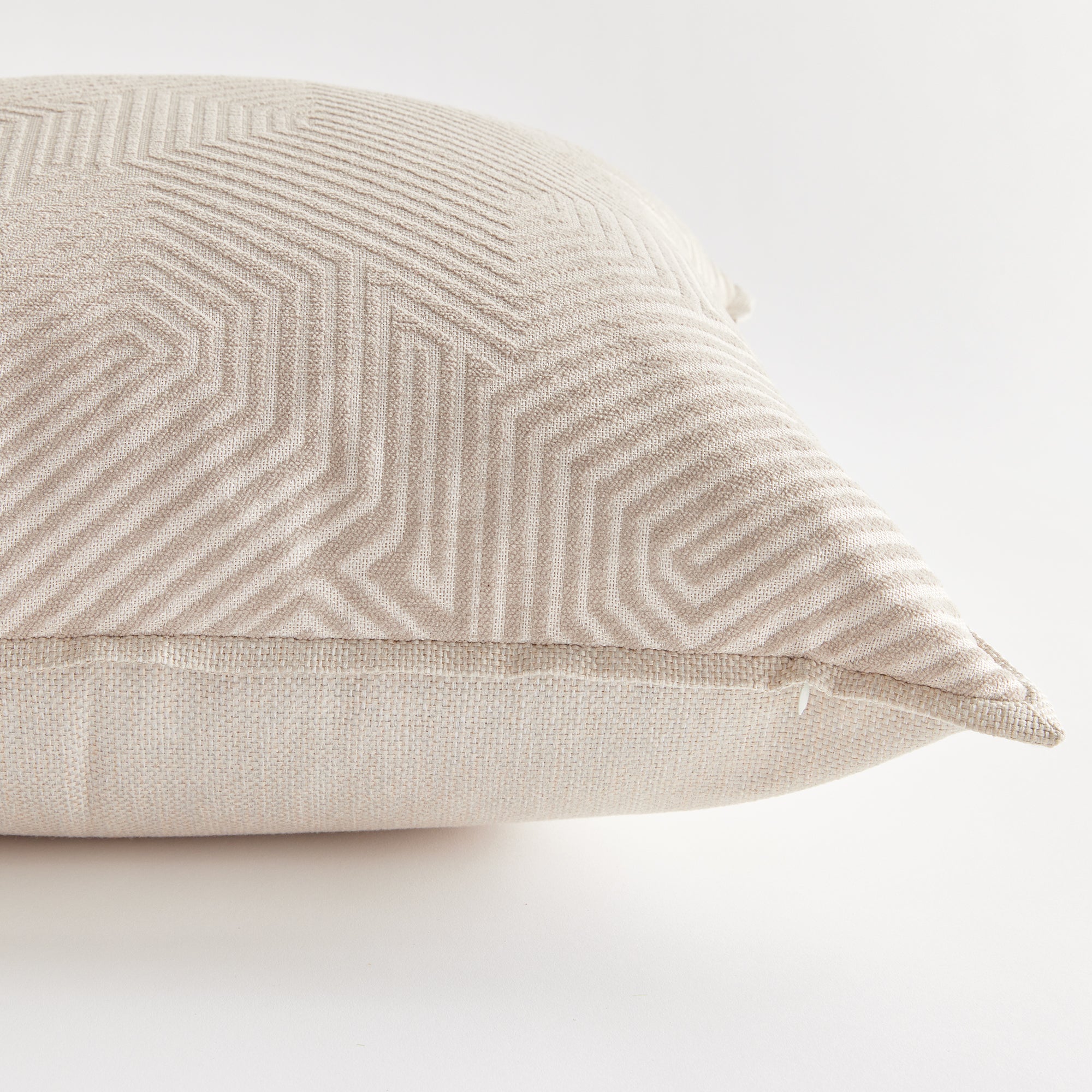 GEO SQUARE INDOOR-OUTDOOR PILLOW 24" - view 4