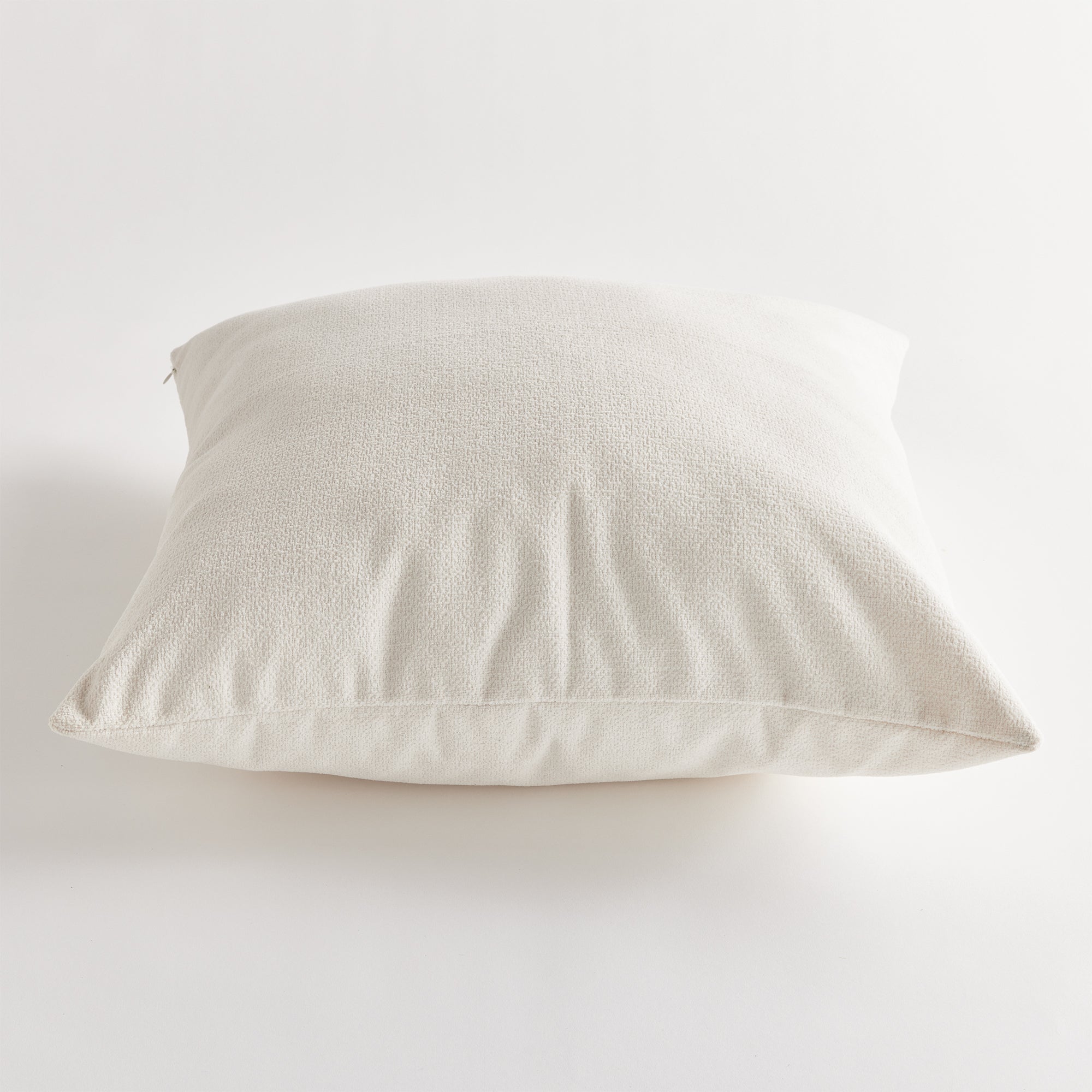 COOPER SQUARE INDOOR-OUTDOOR PILLOW 24" - view 5
