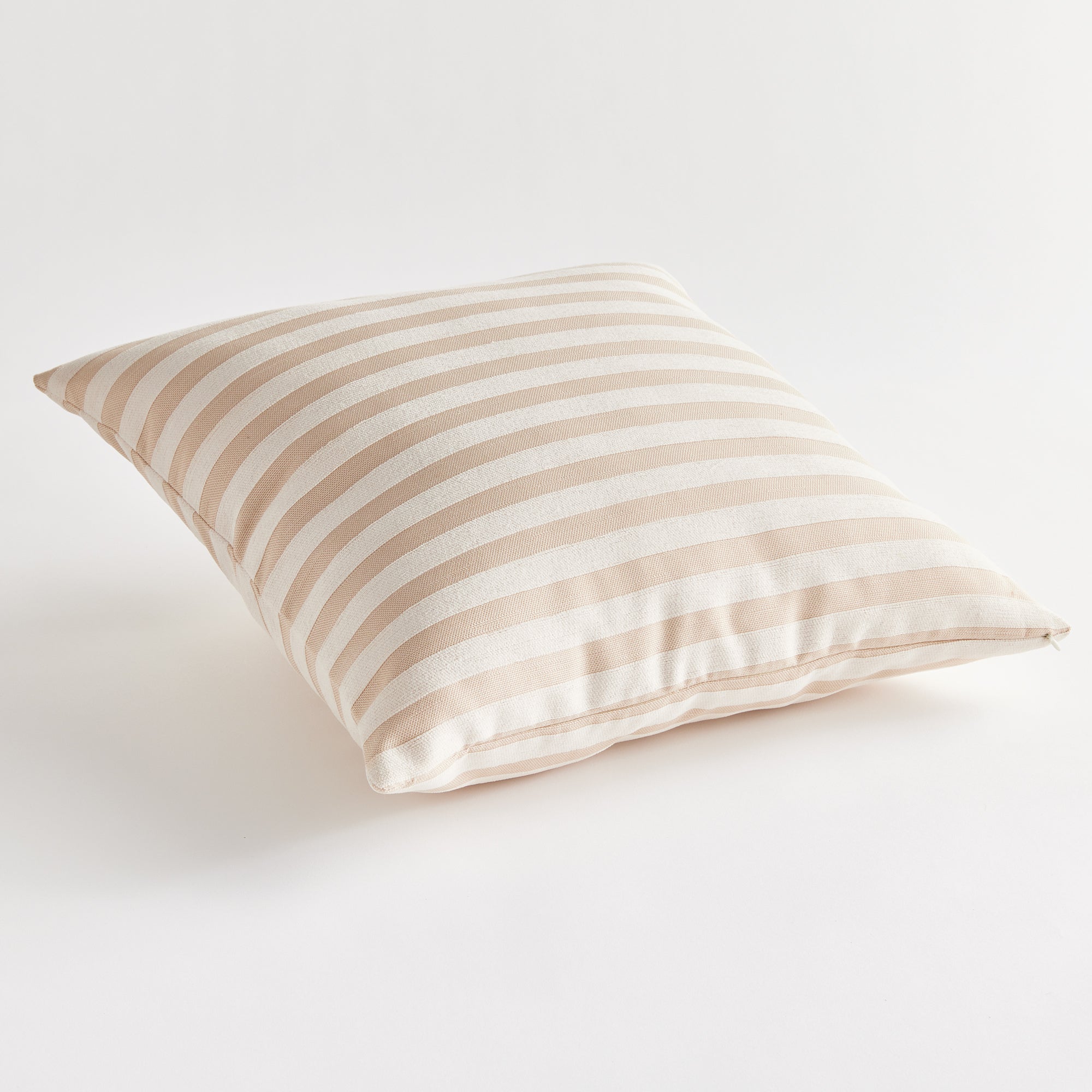 GRANT SQUARE INDOOR-OUTDOOR PILLOW 20" - view 2