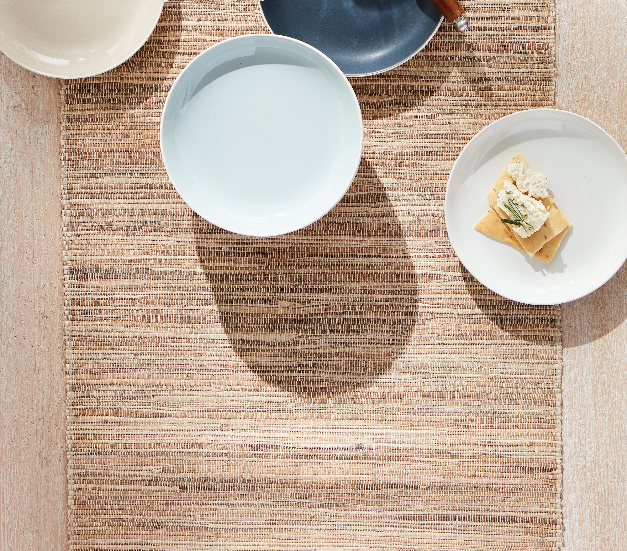 BARCLAY BUTERA SYCAMORE CANYON RUNNER - view 6