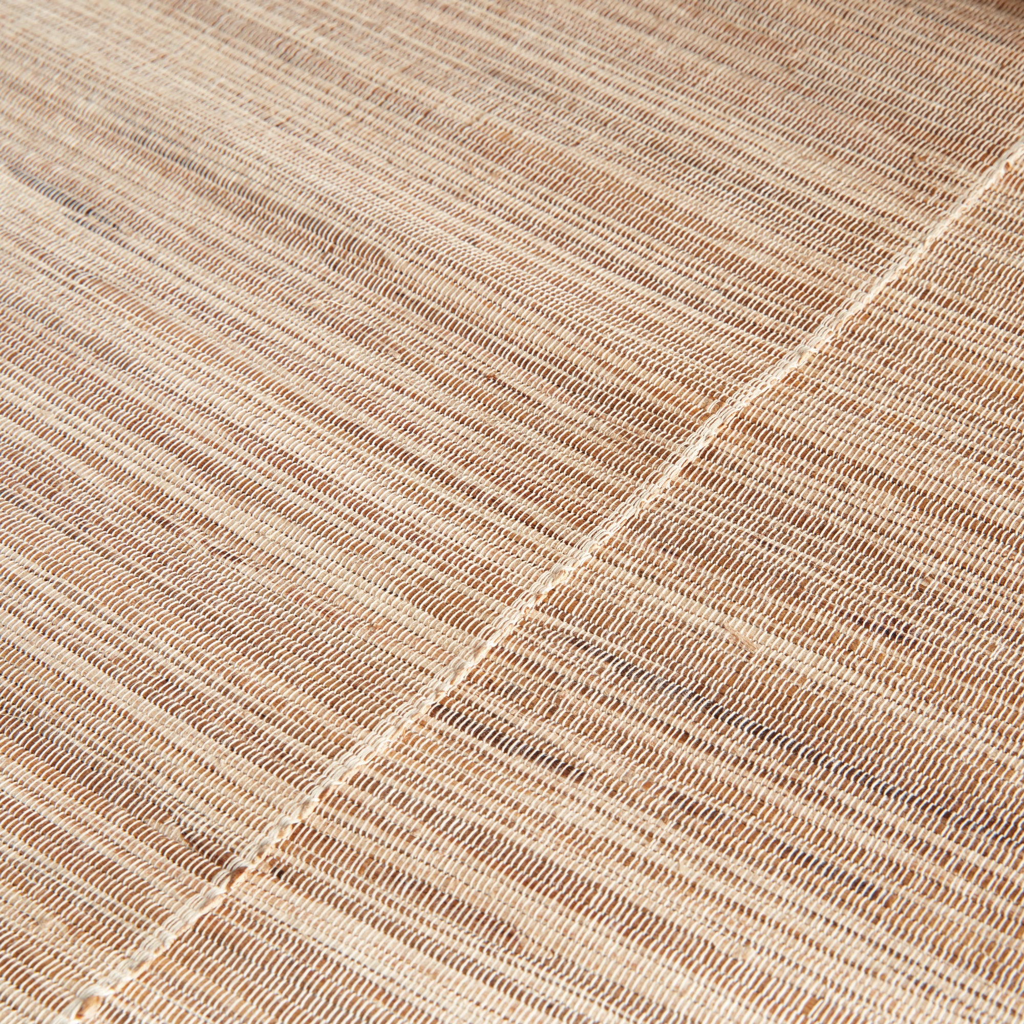 BARCLAY BUTERA SYCAMORE CANYON RUNNER - view 3