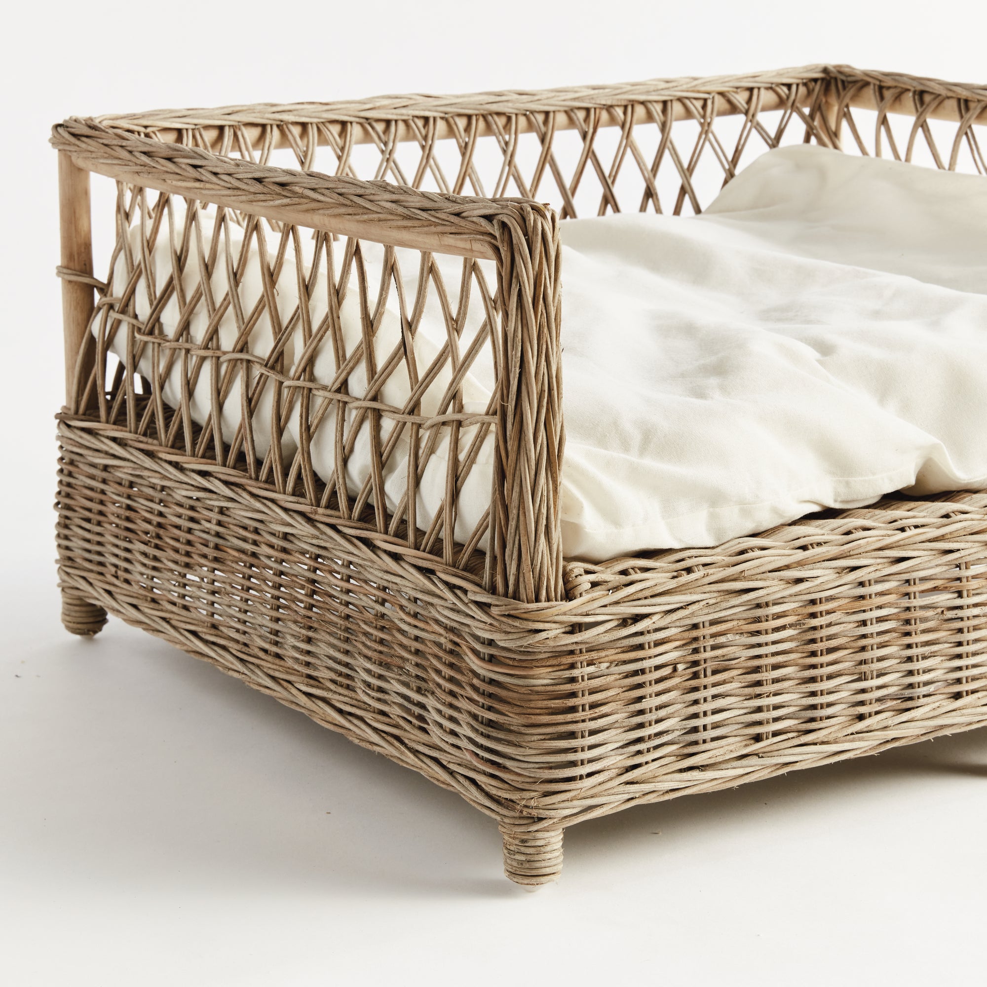 Normandy Pet Bed Large - View 3