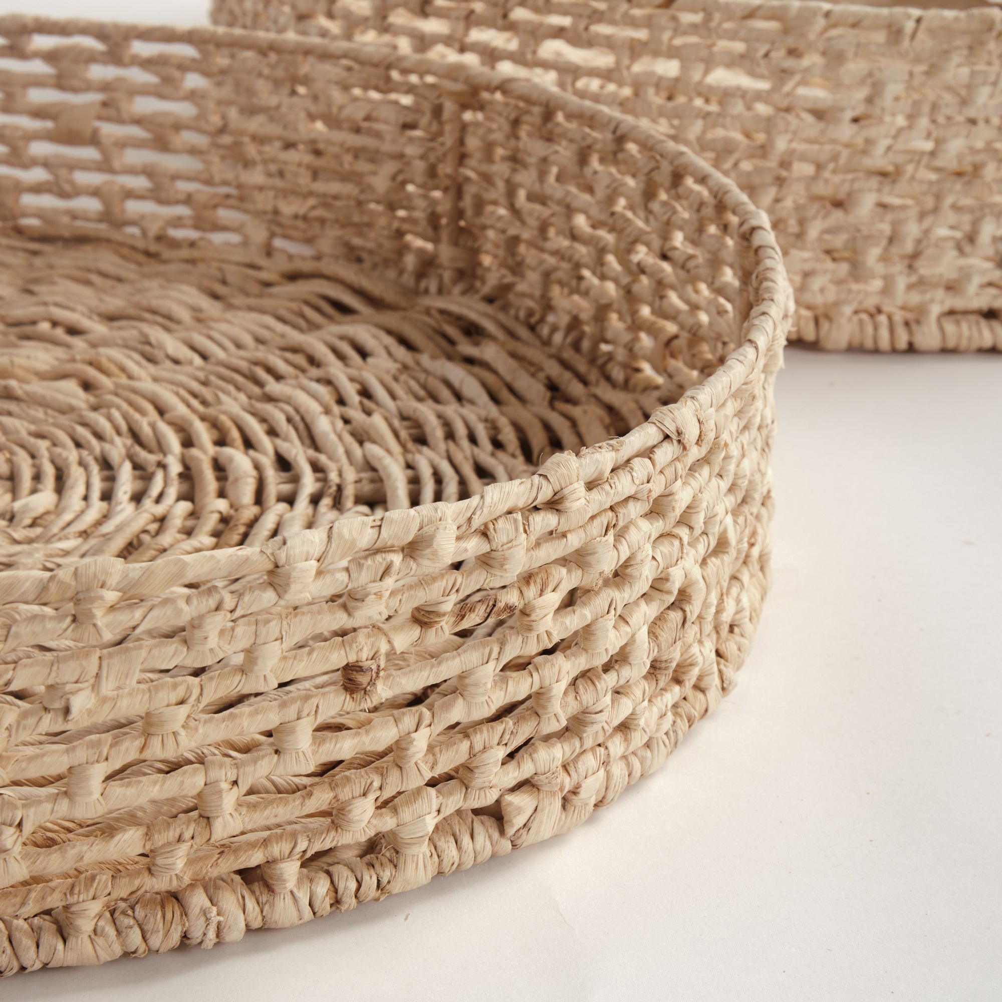 JULIET ABACA ROUND TRAYS, SET OF 2 - view 4