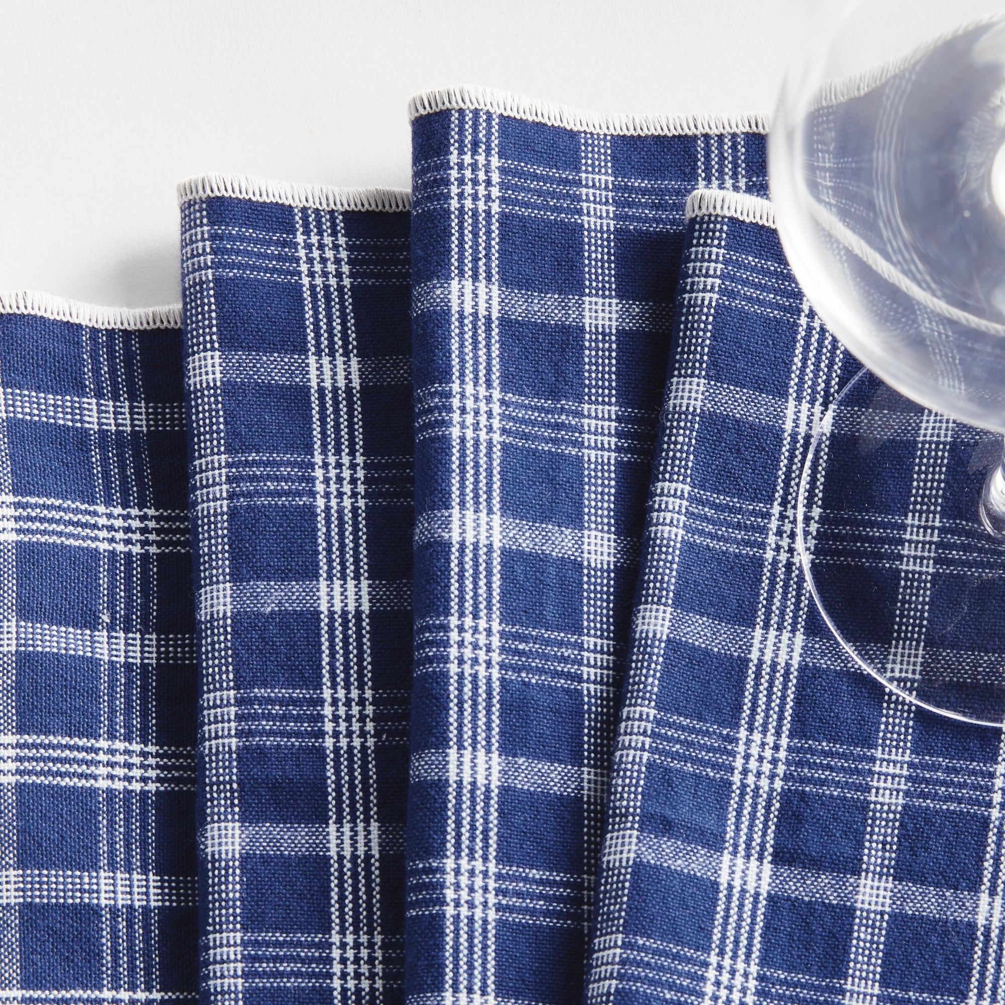 BARCLAY BUTERA OAKWOOD COCKTAIL NAPKINS, SET OF 4 - view 4
