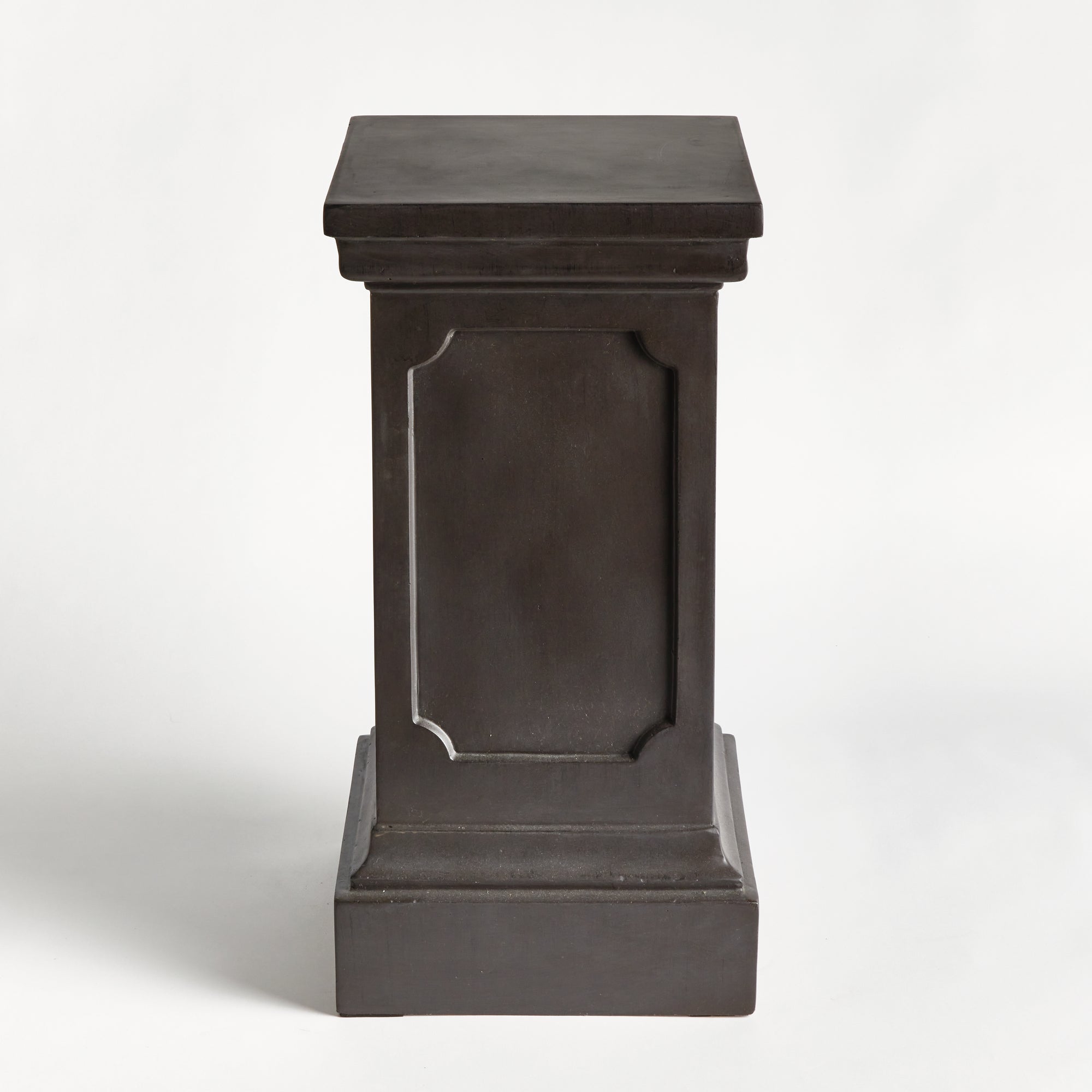 FIBRECLAY CHAMBERS PEDESTAL SHORT - view 2
