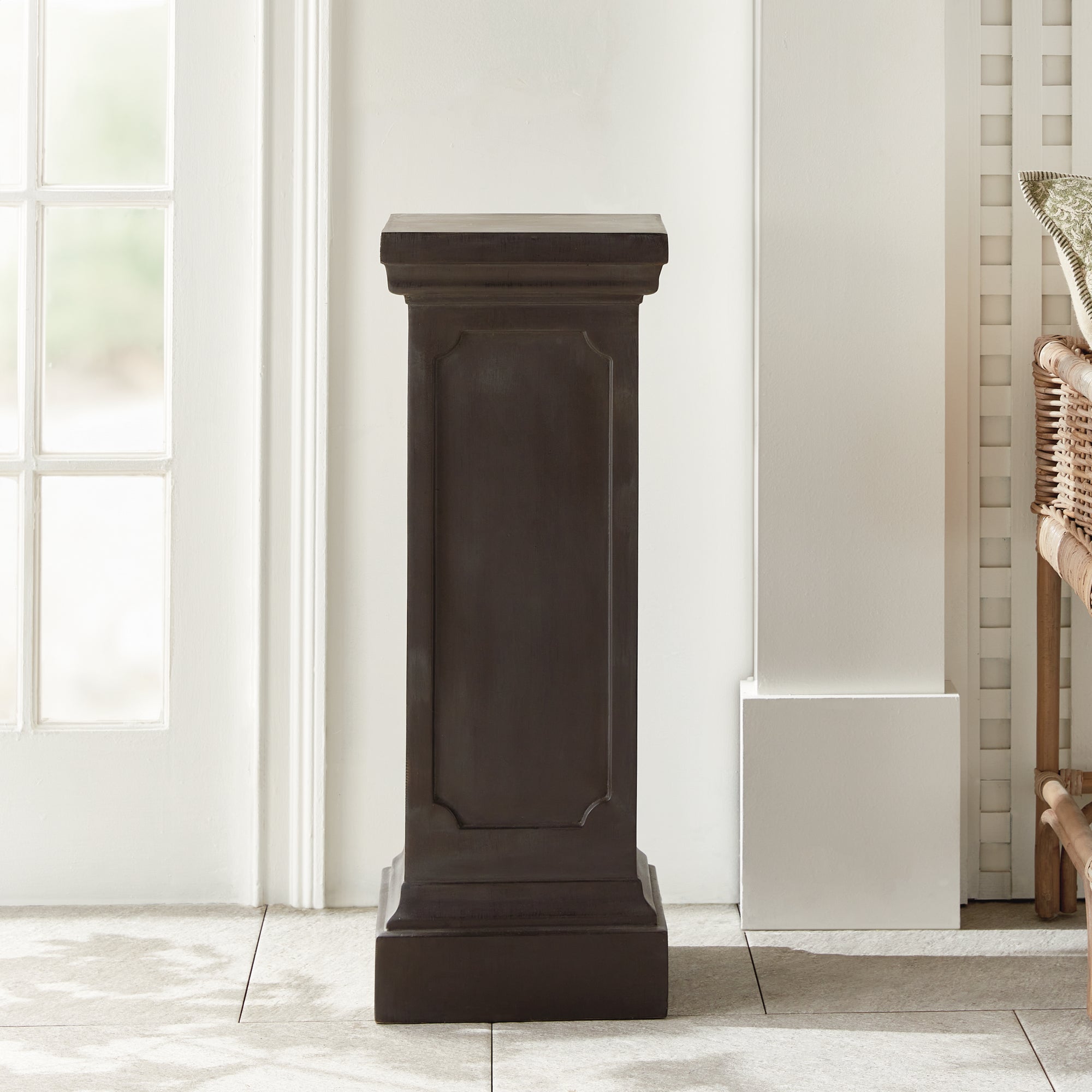 FIBRECLAY CHAMBERS PEDESTAL TALL - view 7