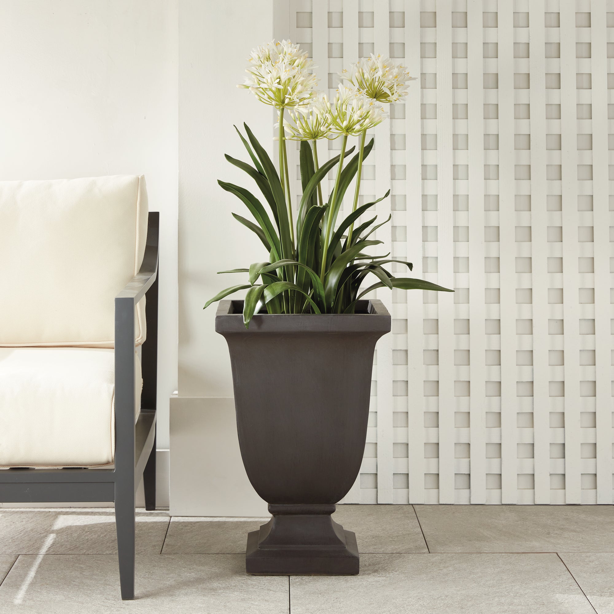 Fibreclay Beckett Sq Footed Planter Small - View 6