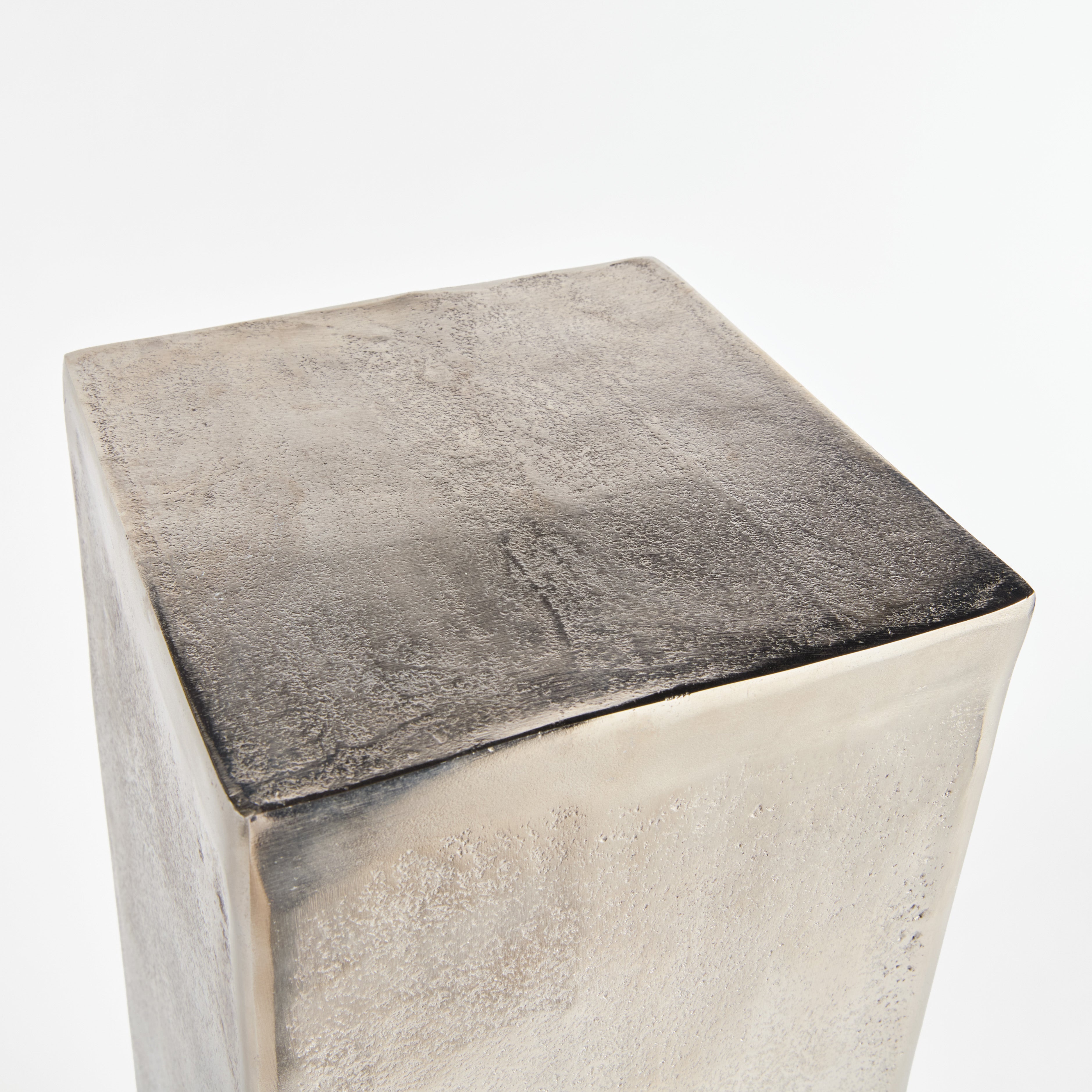 Victor Pedestal Short - View 2