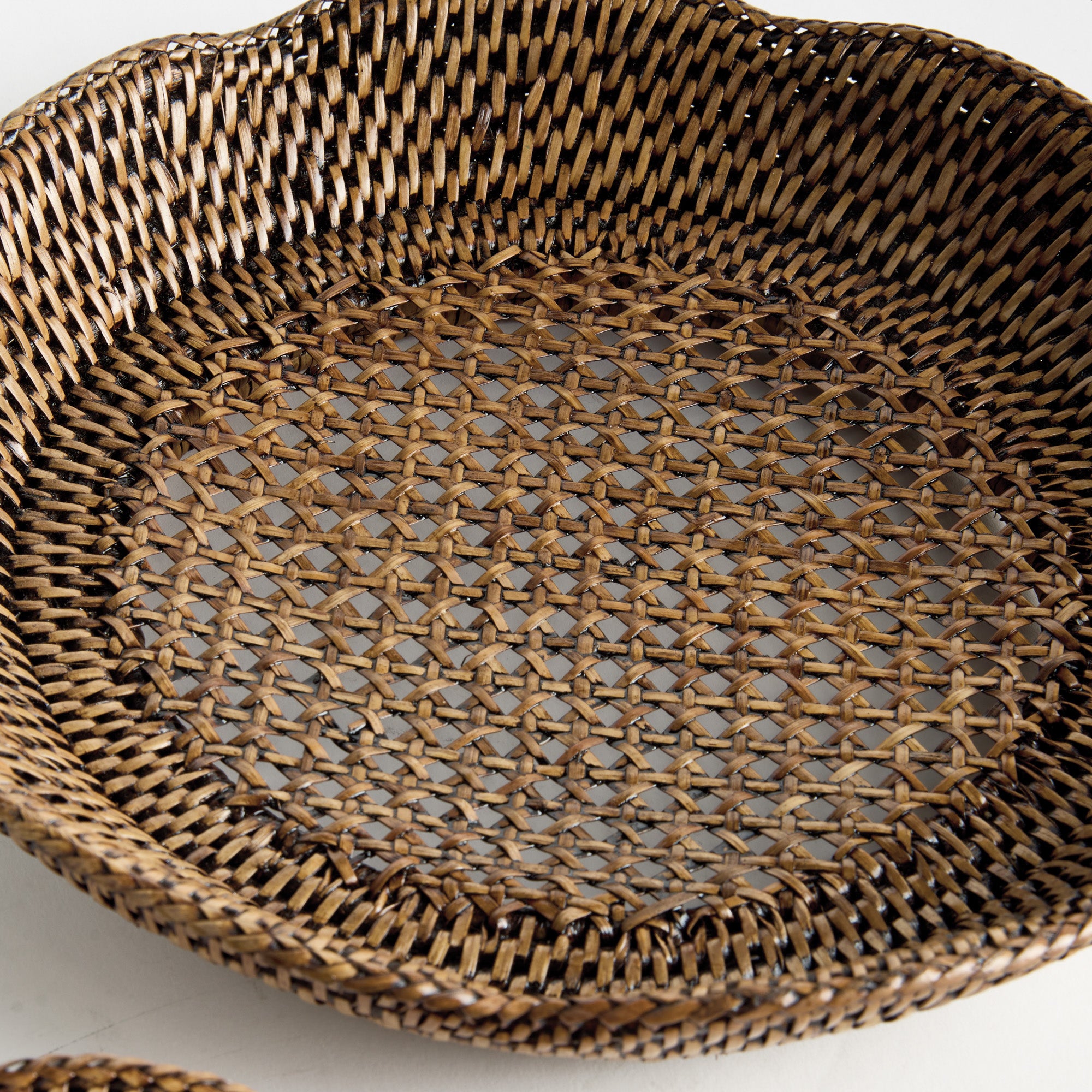 Burma Rattan Scalloped Trays St/2 - View 5