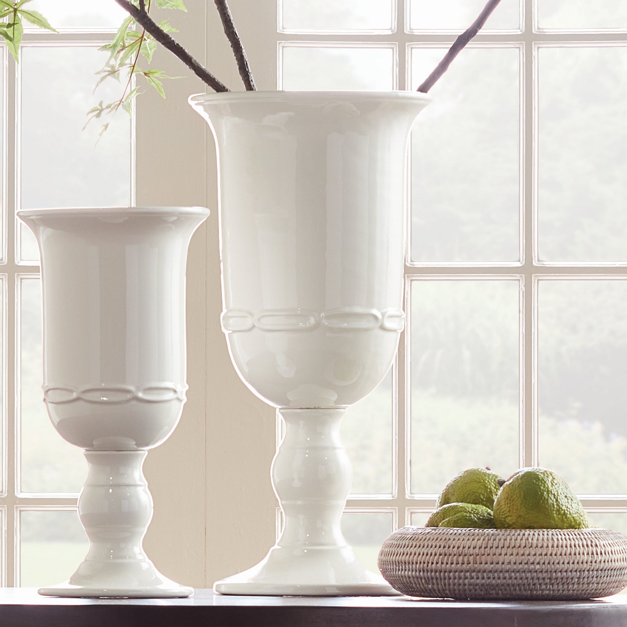 Mirabelle Grande Pedestal Urn - View 4