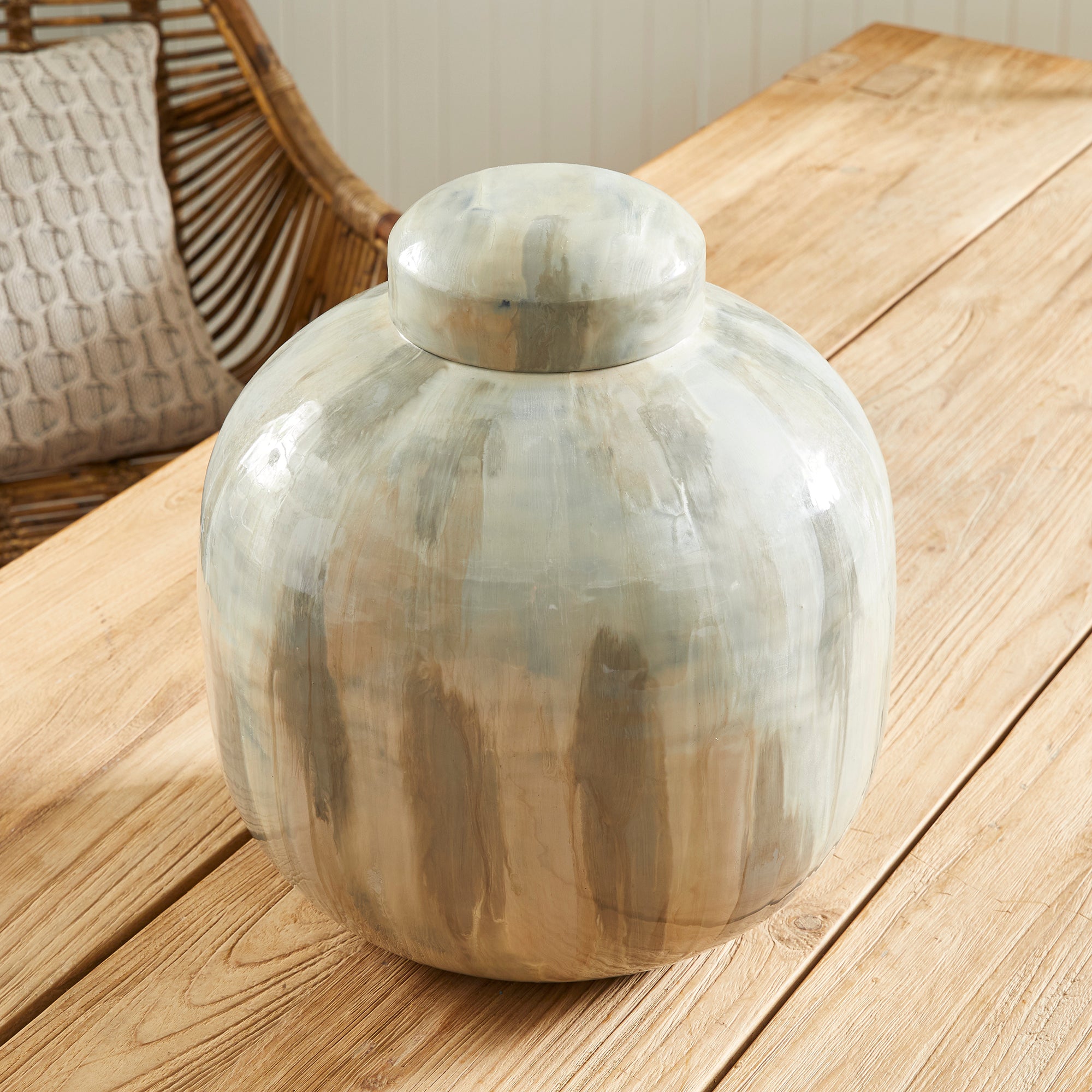 ALMETA LIDDED URN - view 5