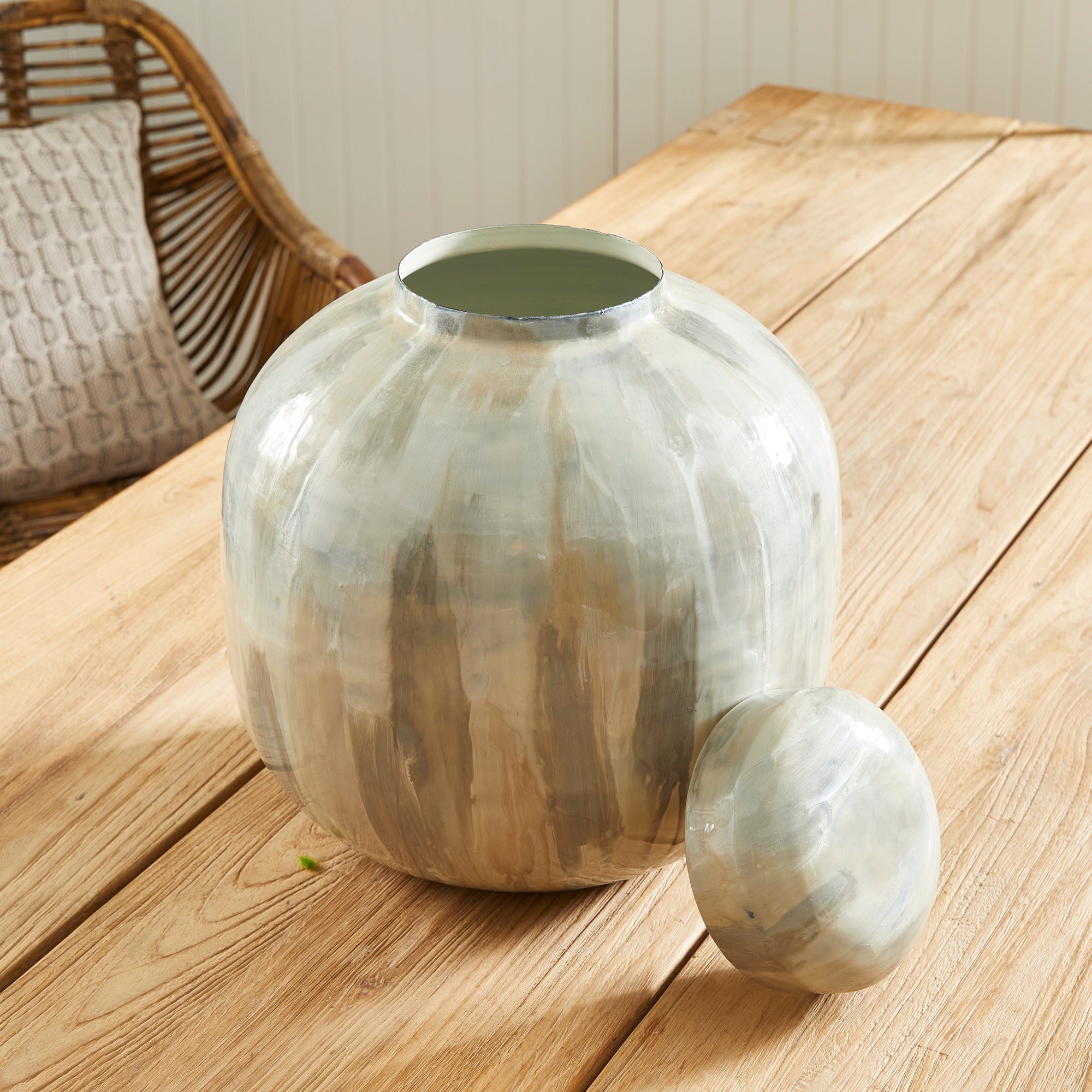 ALMETA LIDDED URN - view 6