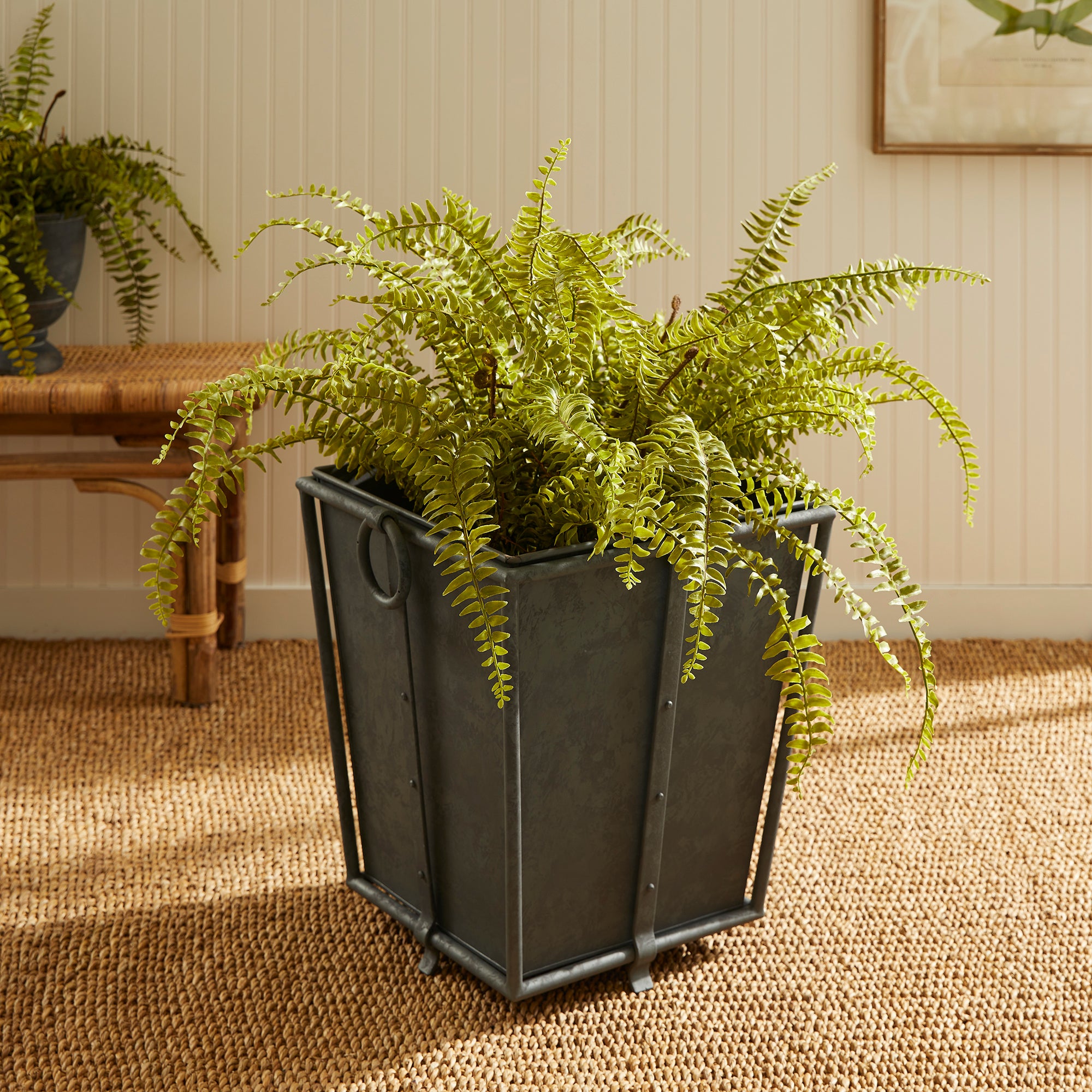 CALLAHAN TAPERED PLANTER SMALL - view 8