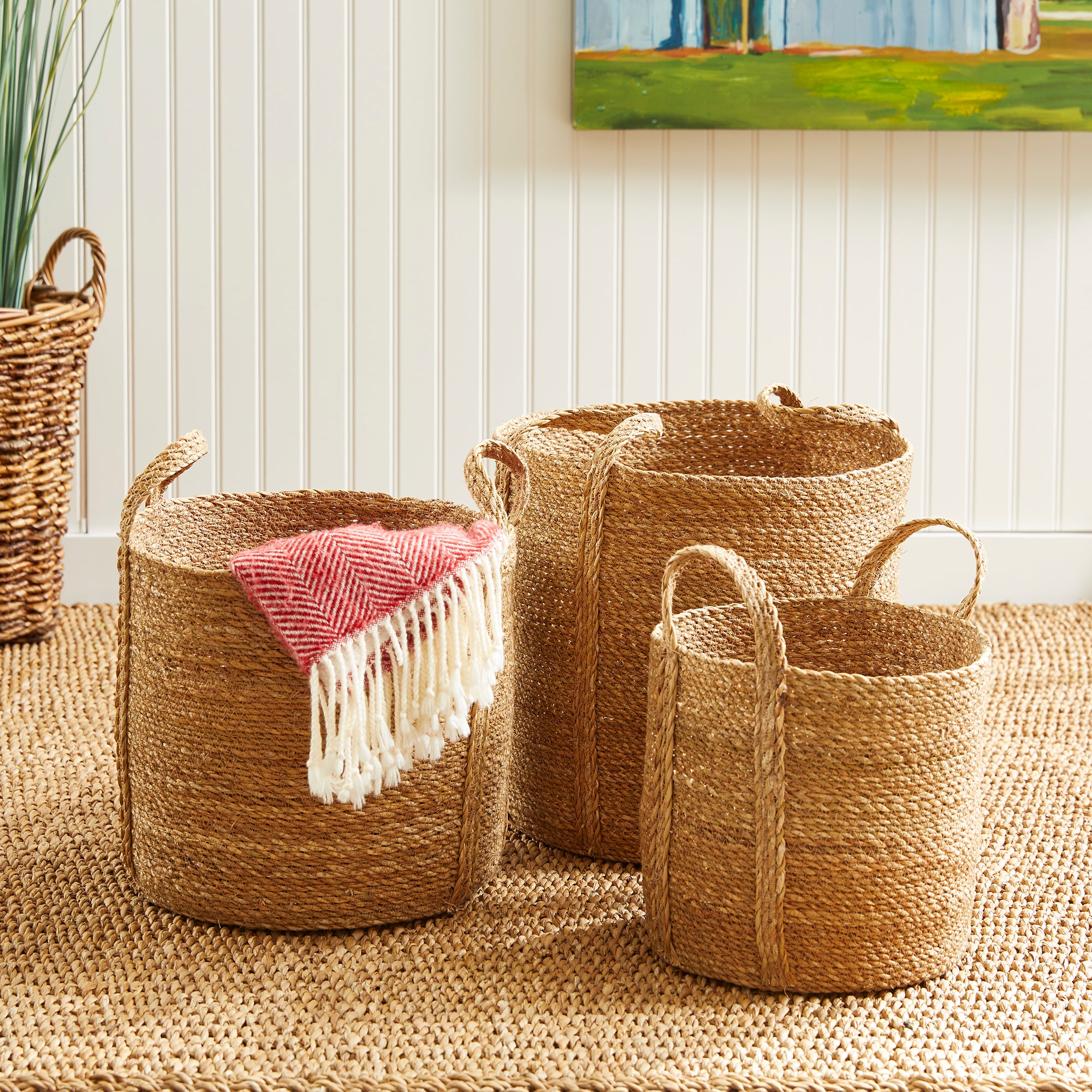 SEAGRASS ROUND BASKETS WITH LONG HANDLES, SET OF 3 - view 5