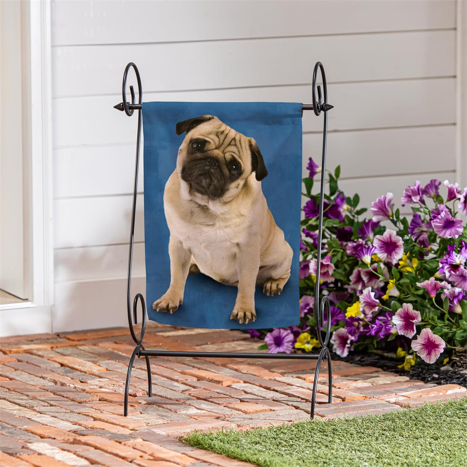 Pet Central Photo Dogs, Pug Suede Garden Flag