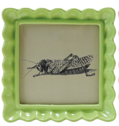Resin Ruffled Frames for 4x4 Photo