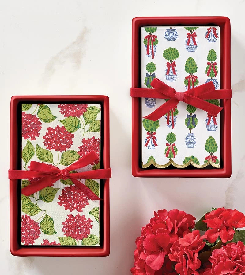 Holiday Topiaries collection overview