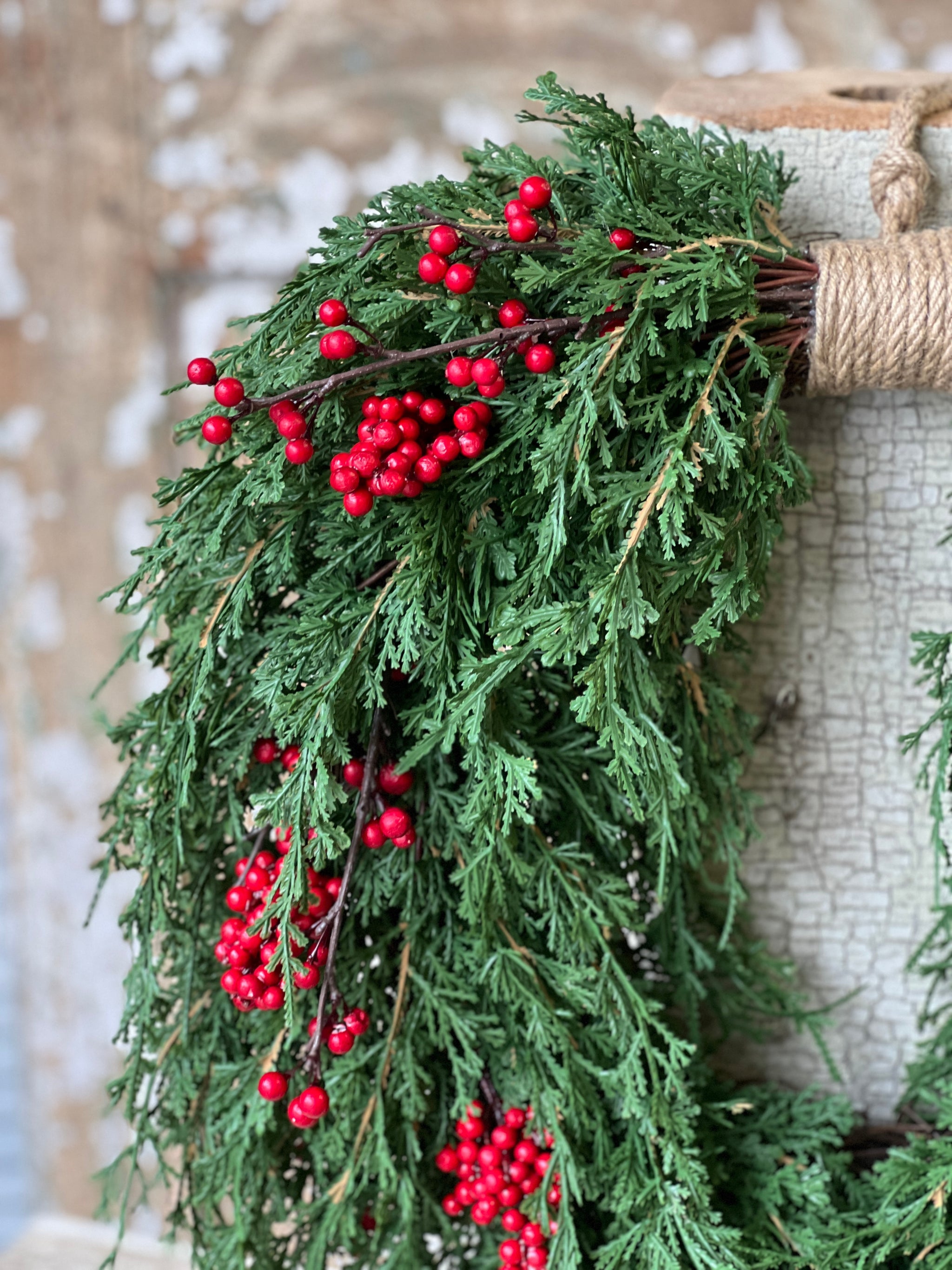 Emerald Falls with Berry Hanging Wreath, 24"