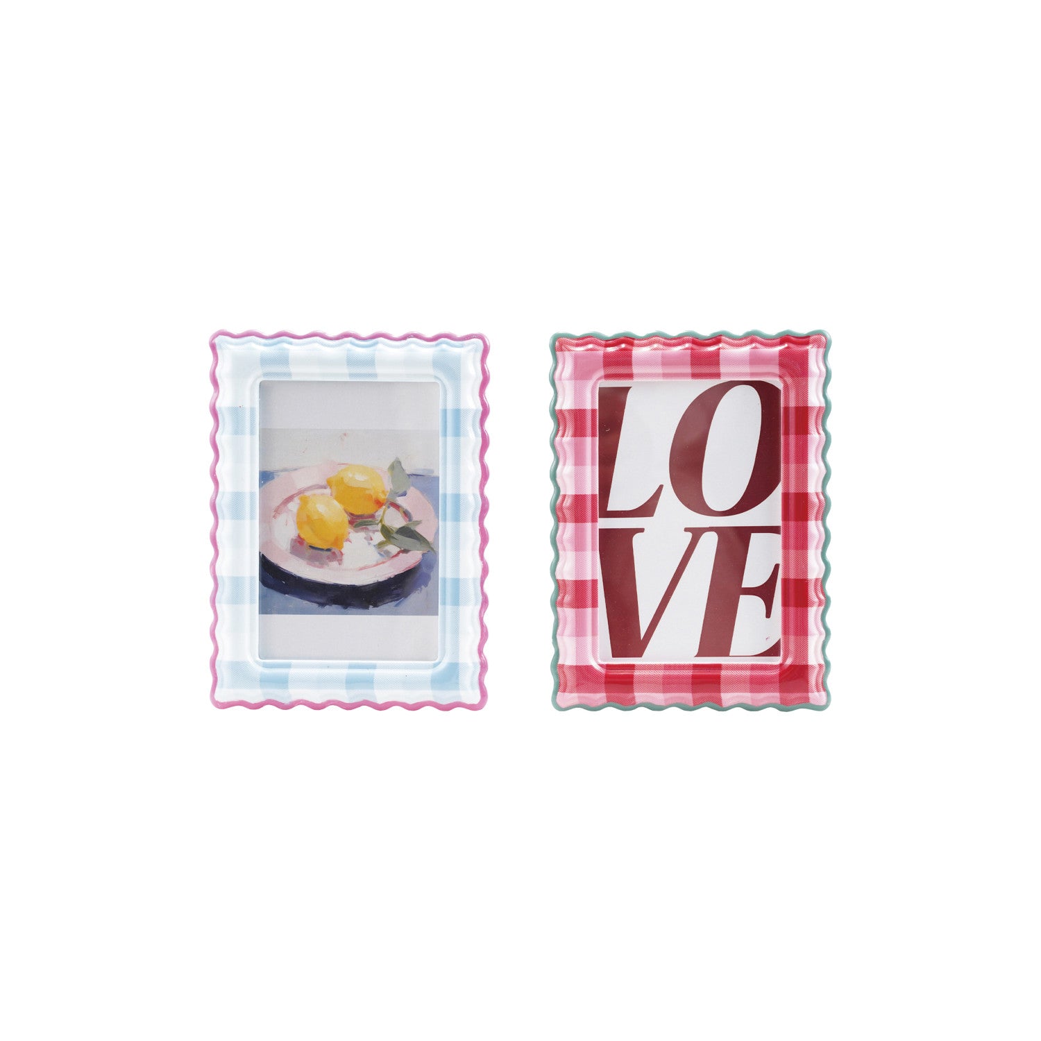 Scalloped Photo Frame with Plaid Pattern, 2 Colors