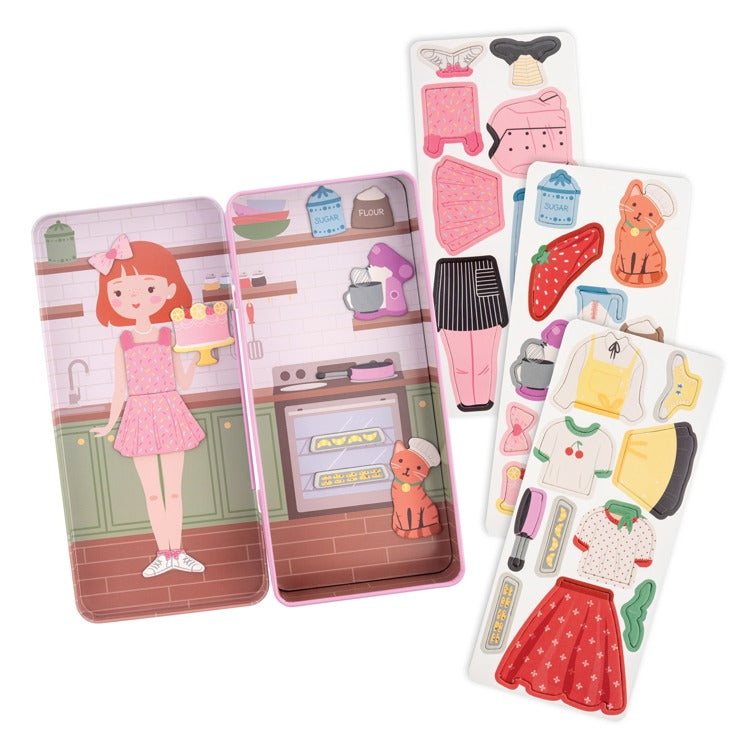 TALL TRAVEL TIN MAGNETIC DRESS UP BAKER (S26)